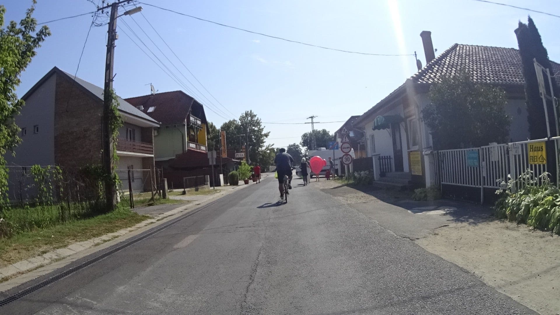 Street view near Napsugár Hotel, Balatonberény — © ramap (CC BY-SA · Mapillary)