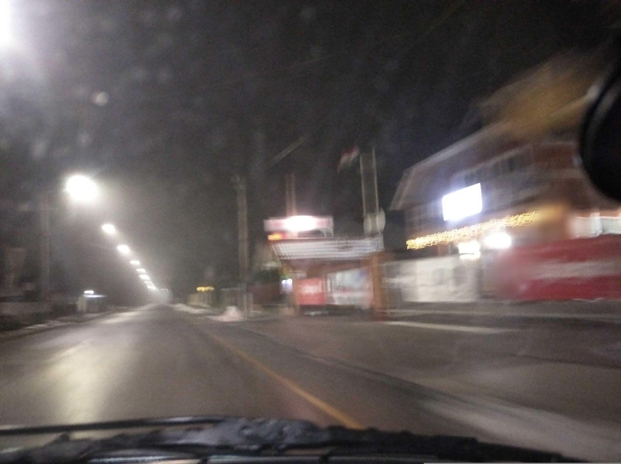 Street view near Macska Panzió és Étterem, Martonvásár — © grozsa11 (CC BY-SA · Mapillary)