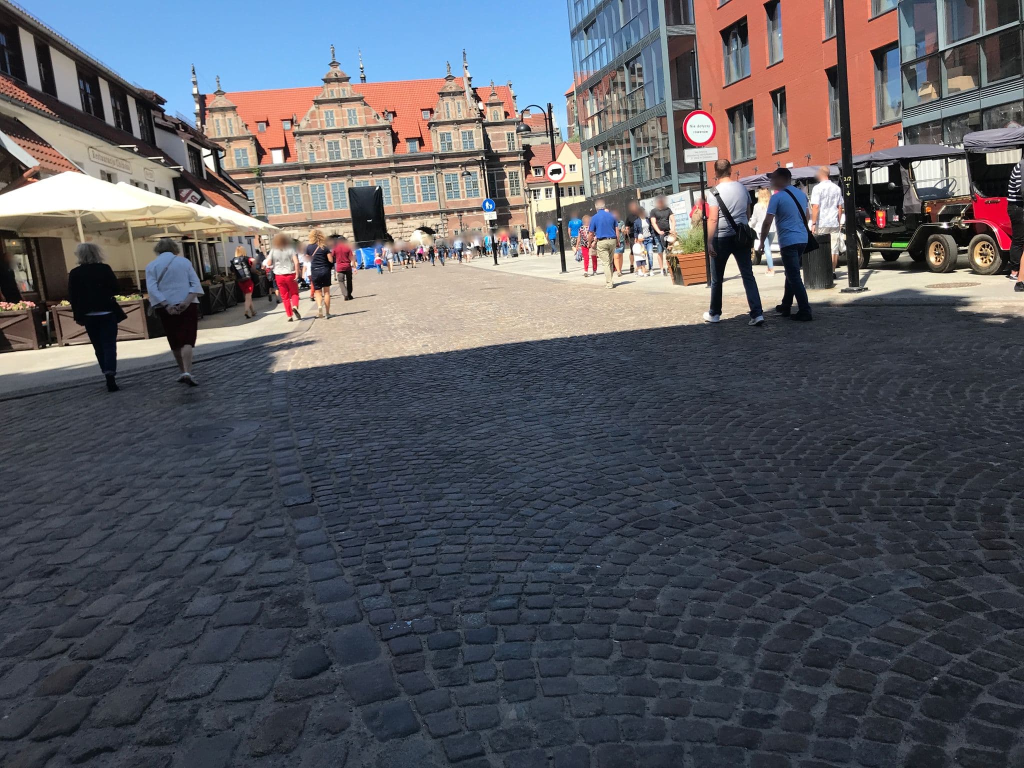Street view near Deo Residence Wyspa Spichrzow by Rent Like Home, Gdańsk — © miguel_andrade (CC BY-SA · Mapillary)