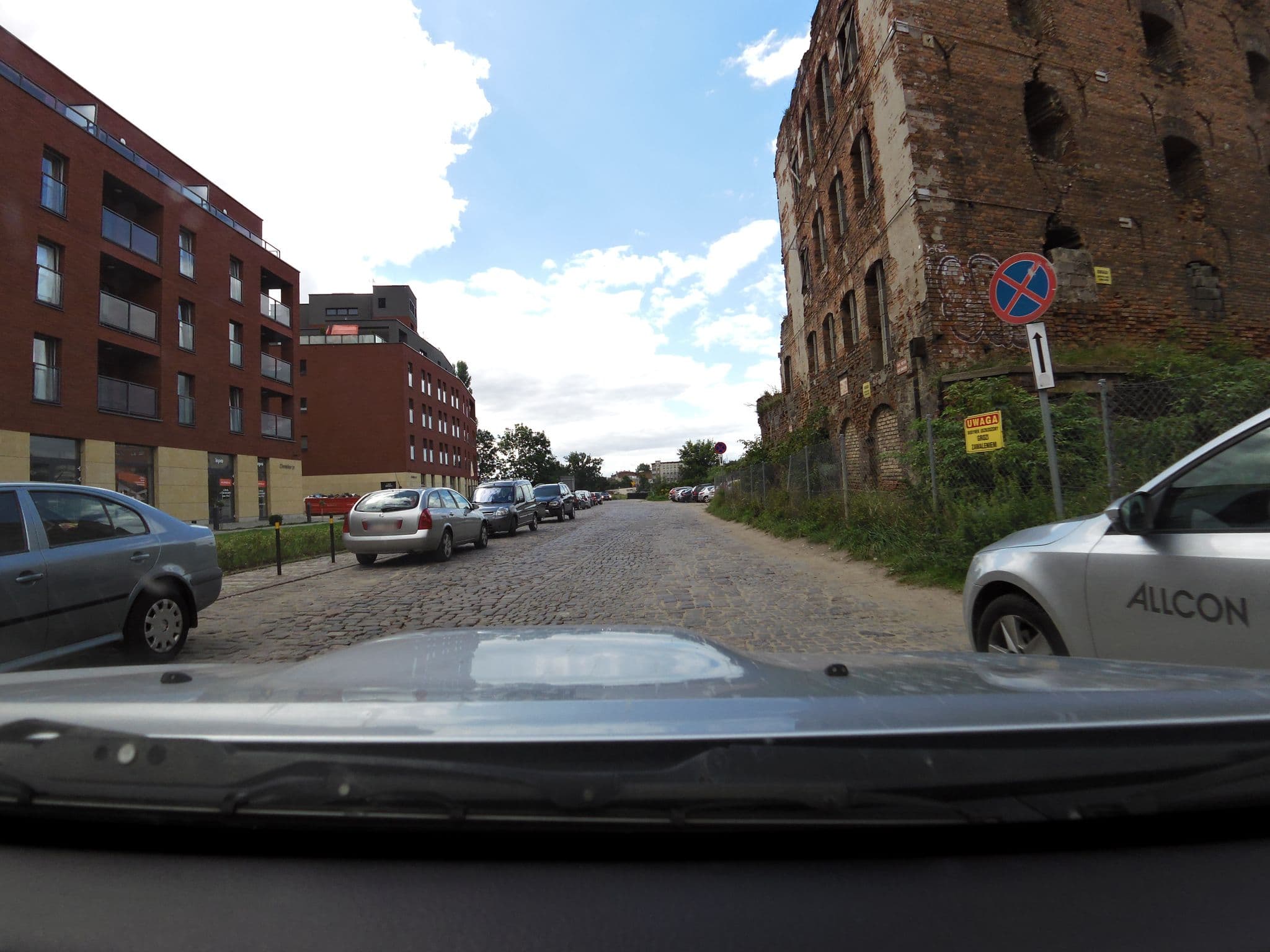 Street view near Apartament Chmielna 72, Gdańsk — © aleksasfi (CC BY-SA · Mapillary)