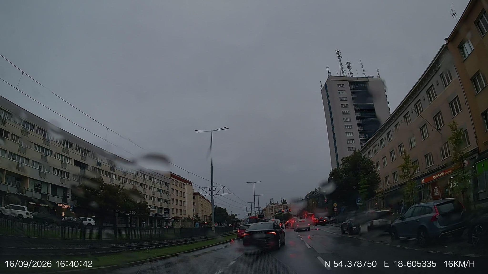 Street view near Apartament Gdansk City przy Manhattanie, Wrzeszcz — © Driven2574 (CC BY-SA · Mapillary)