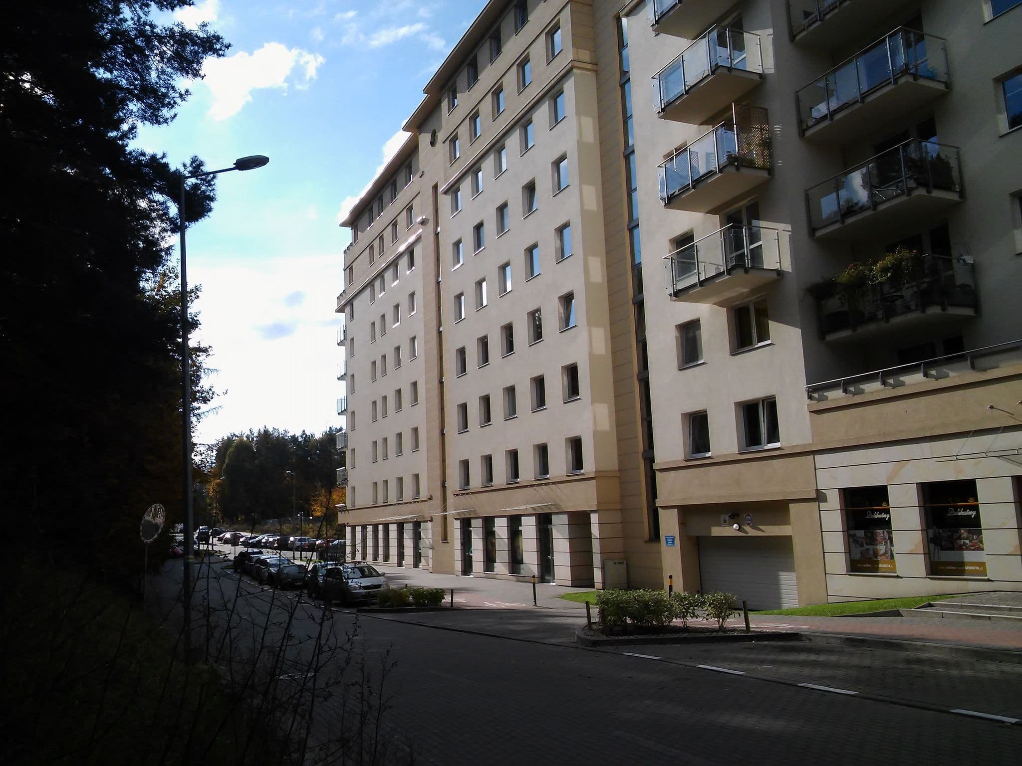 Street view near Gdańsk Morena, Piecki-Migowo — © racibo (CC BY-SA · Mapillary)