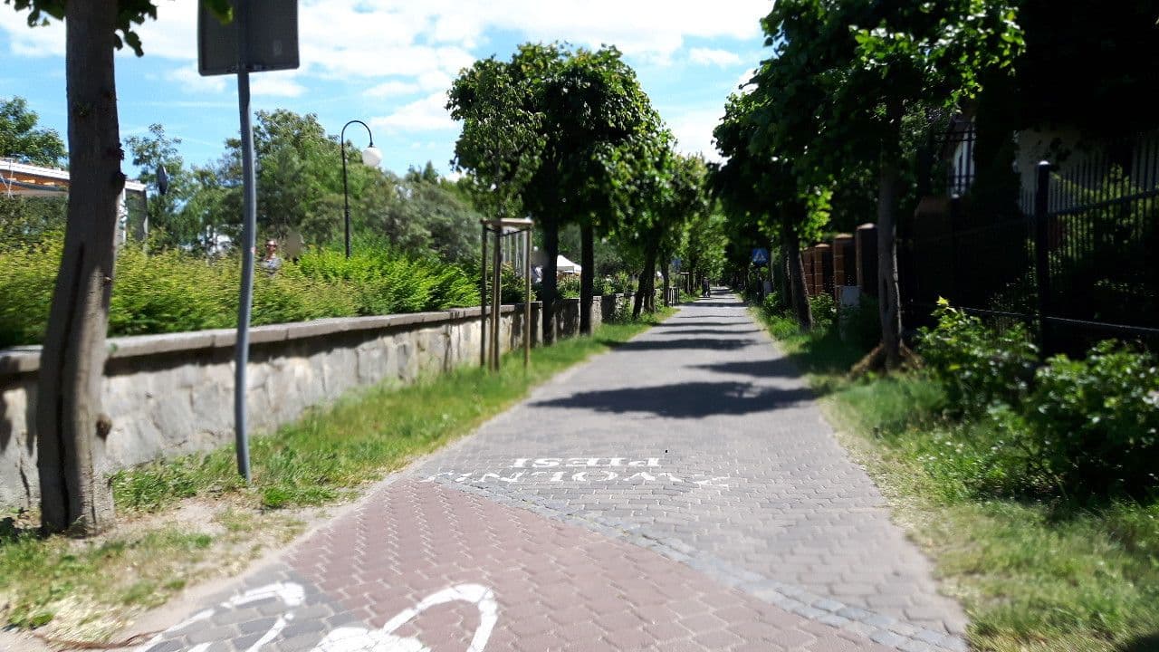 Street view near BWS Bary. Szczepkowscy B.W., Sopot — © changchun1 (CC BY-SA · Mapillary)