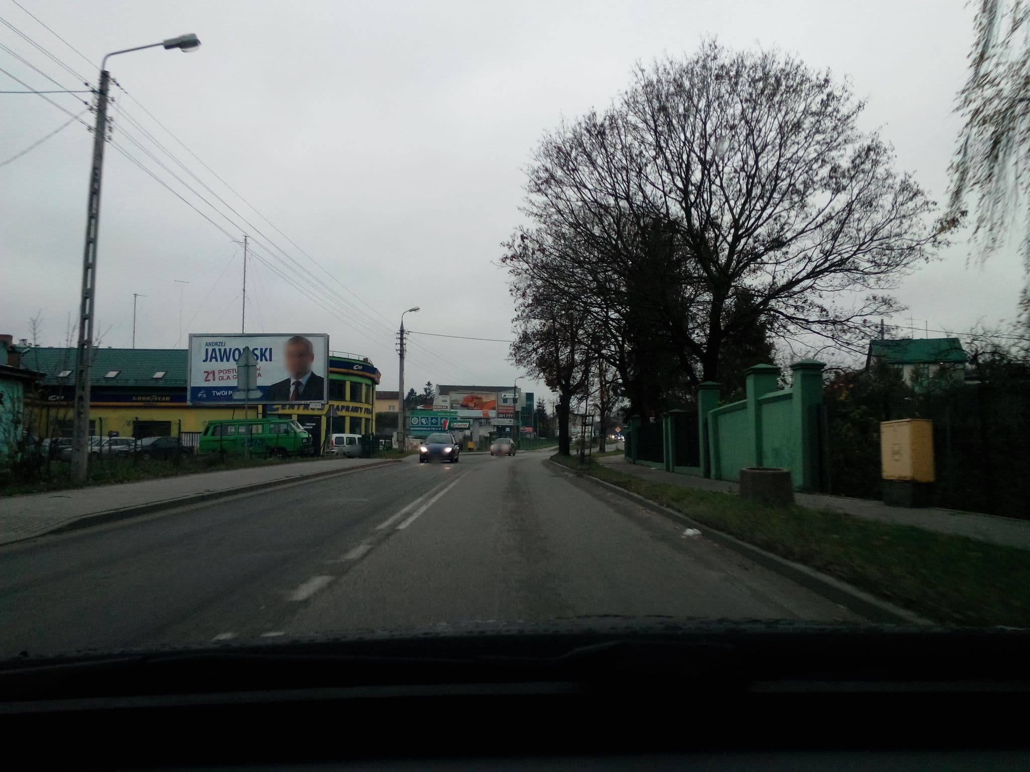 Street view near Szkolne Schronisko Młodzieżowe, Wzgórze Mickiewicza — © danjel (CC BY-SA · Mapillary)