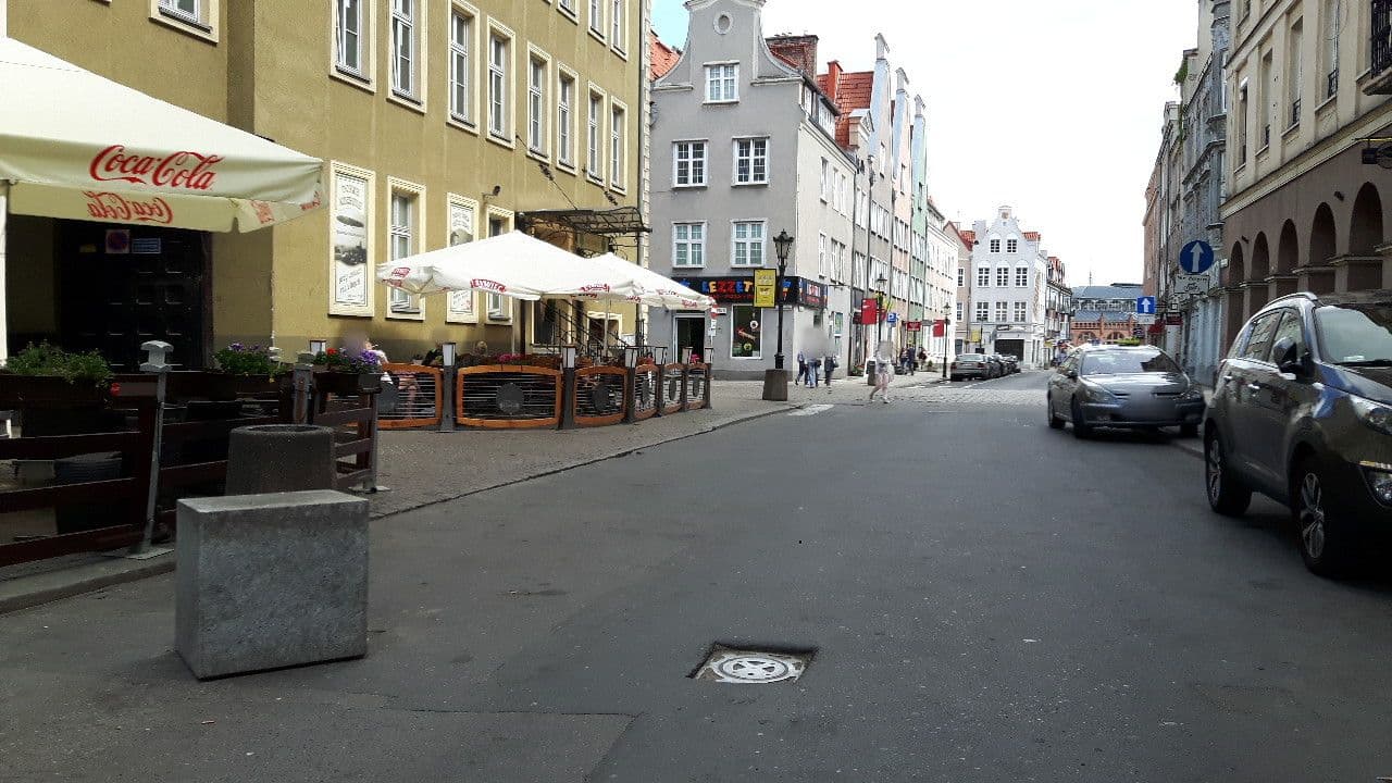 Street view near Six Suites, Gdańsk — © changchun1 (CC BY-SA · Mapillary)