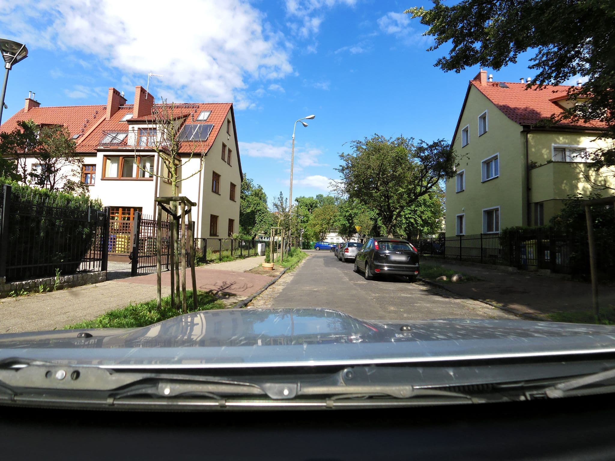 Street view near Imperial Apartments - Martini, Sopot — © aleksasfi (CC BY-SA · Mapillary)