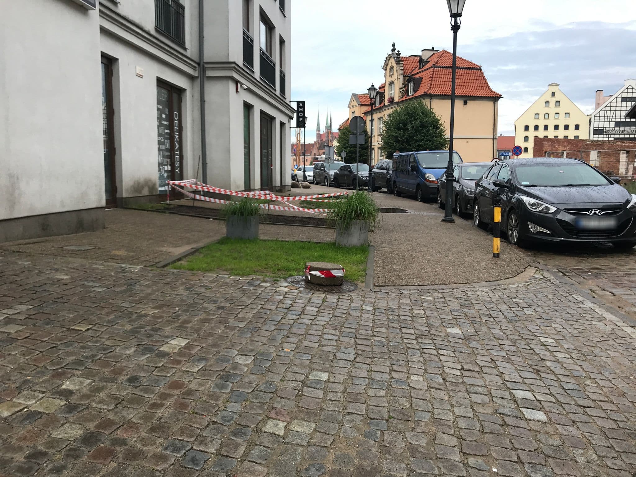 Street view near Grand Apartments - Szafuza Apartment Gdańsk Szafarnia, Gdańsk — © miguel_andrade (CC BY-SA · Mapillary)