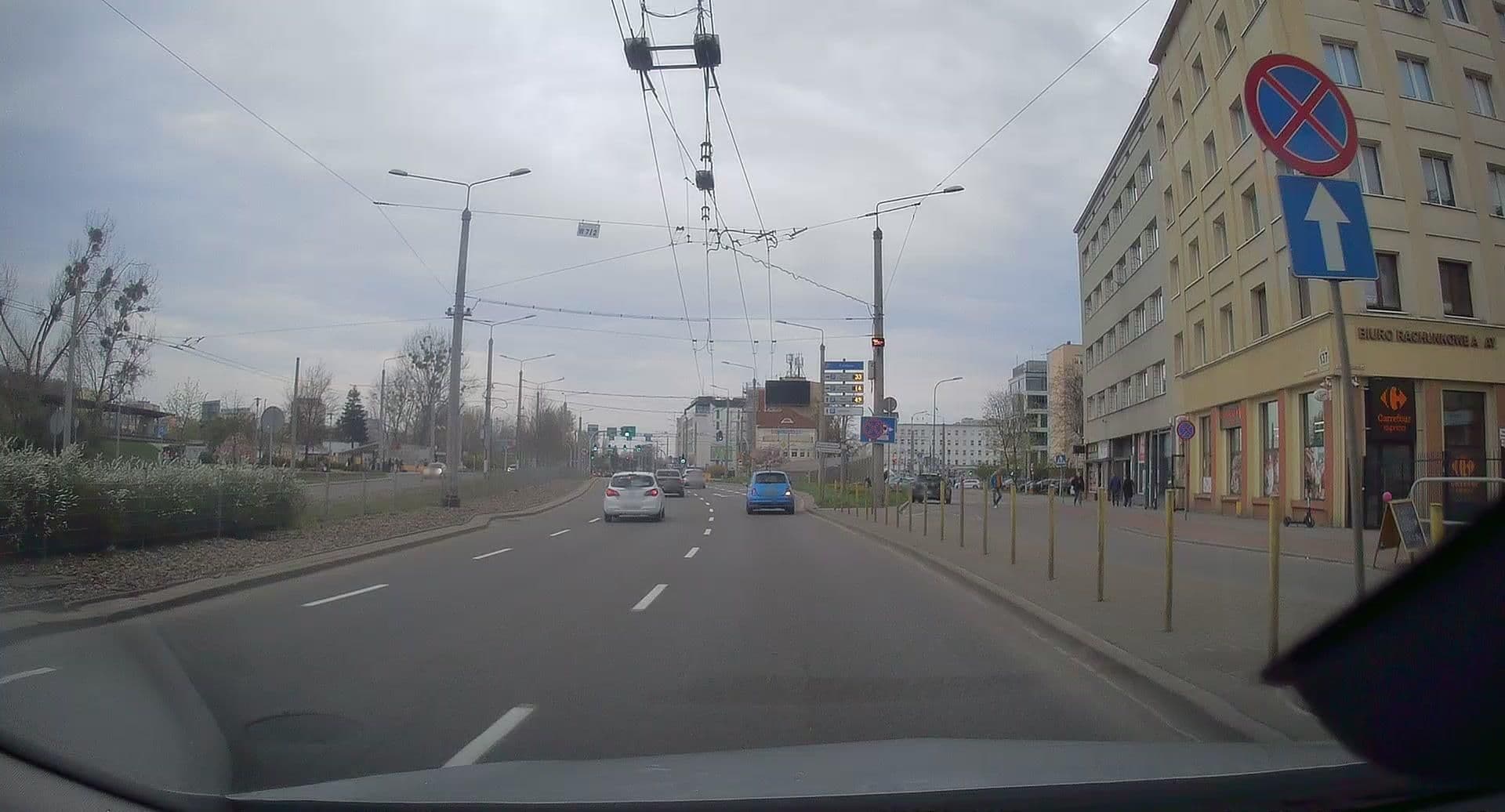 Street view near Nocleg Wakacyjny w Gdyni, Gdynia — © edc22 (CC BY-SA · Mapillary)