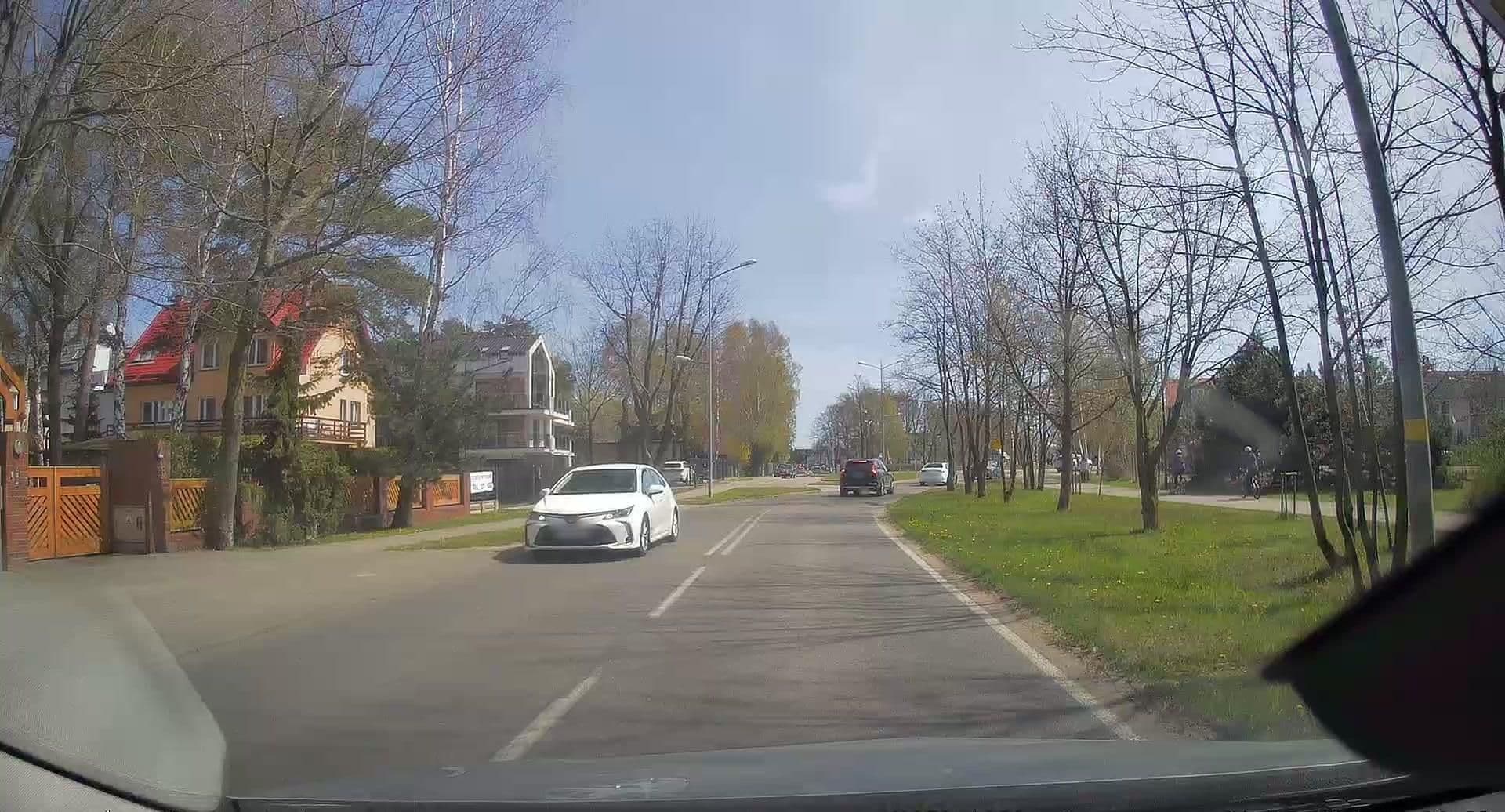 Street view near Kamienica Nadmorska, Jastarnia — © edc22 (CC BY-SA · Mapillary)