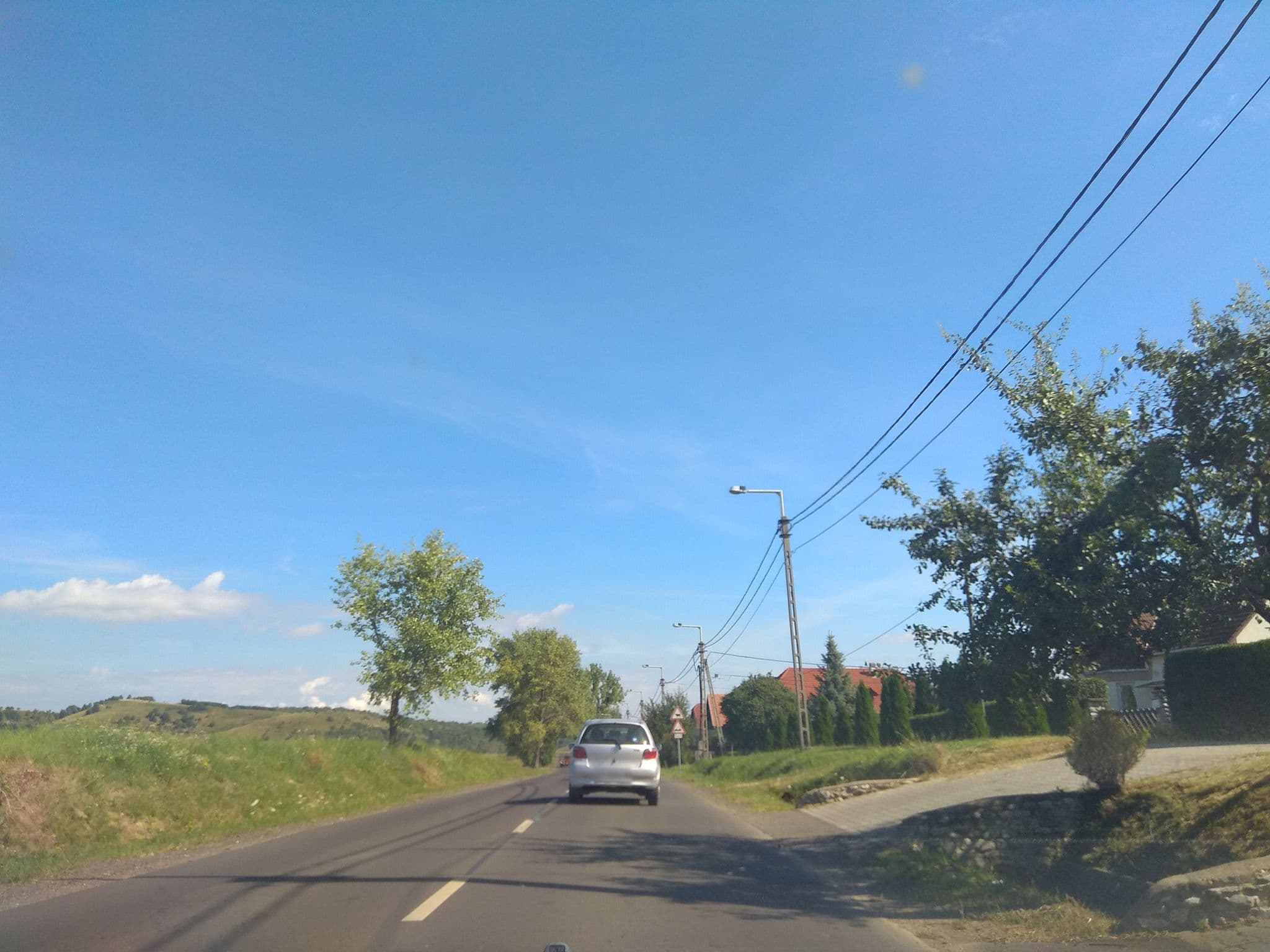 Street view near Hócza Vendégház, Szilvásvárad — © dyaz (CC BY-SA · Mapillary)