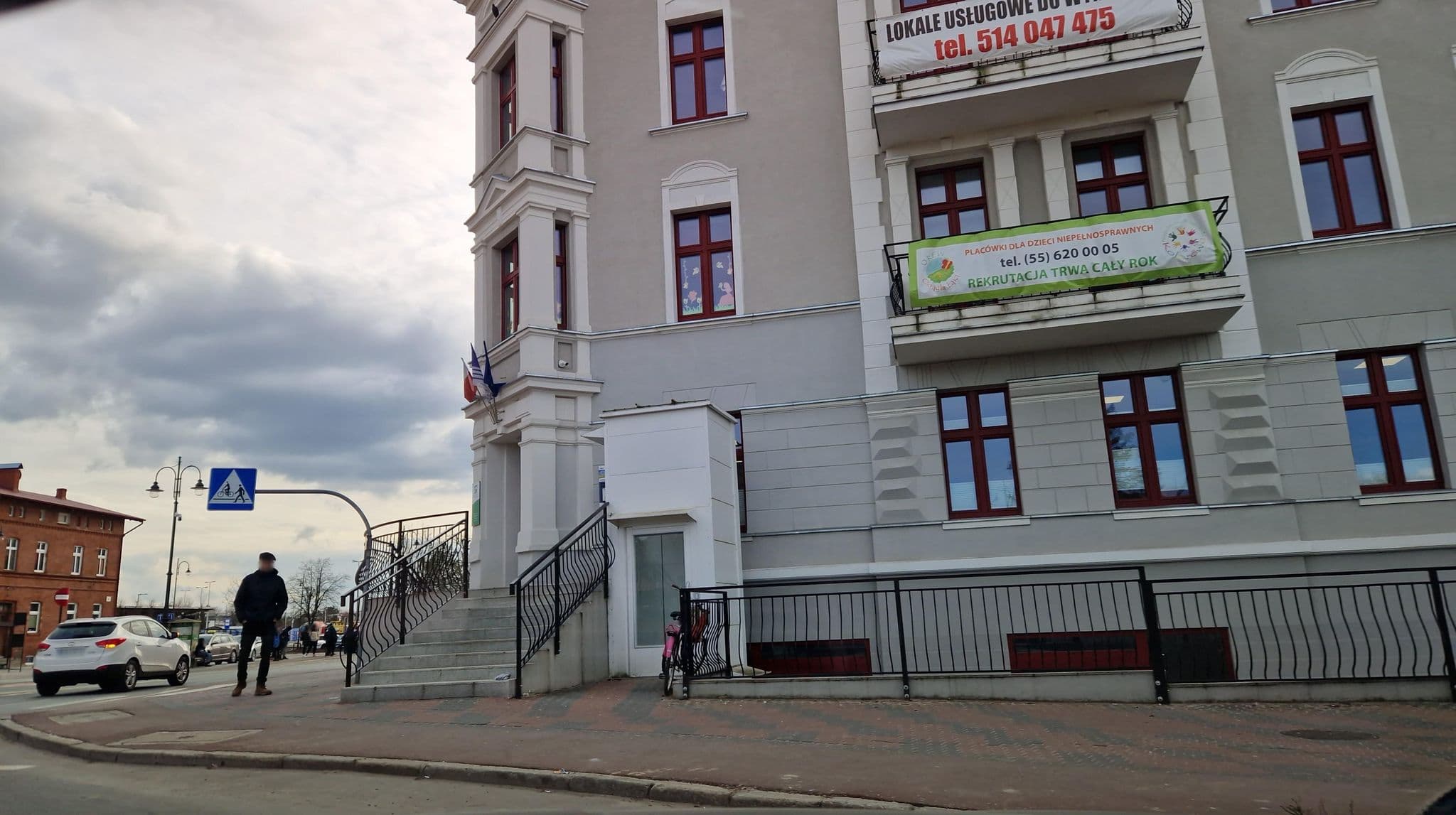 Street view near Kaskada. Hotel, restauracja. Kołosińscy T.J., Kwidzyn — © G_P_J (CC BY-SA · Mapillary)
