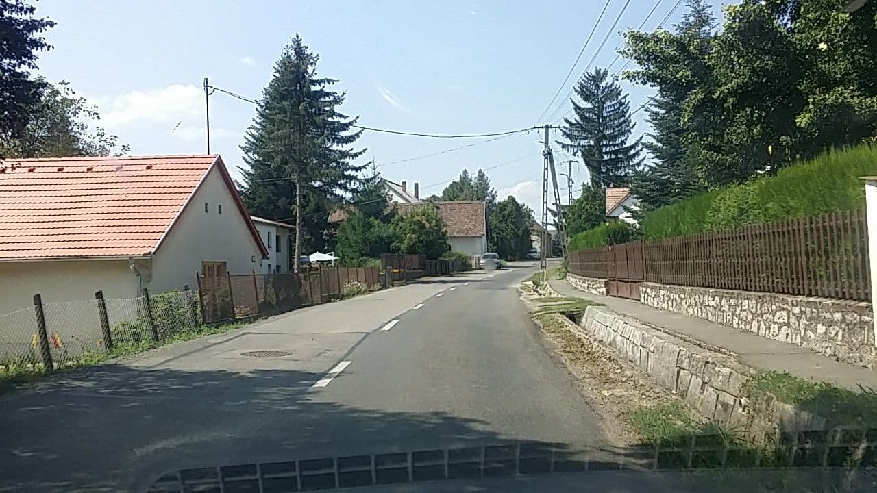 Street view near Várlak, Bükkösd — © utvonalfelmeresek (CC BY-SA · Mapillary)