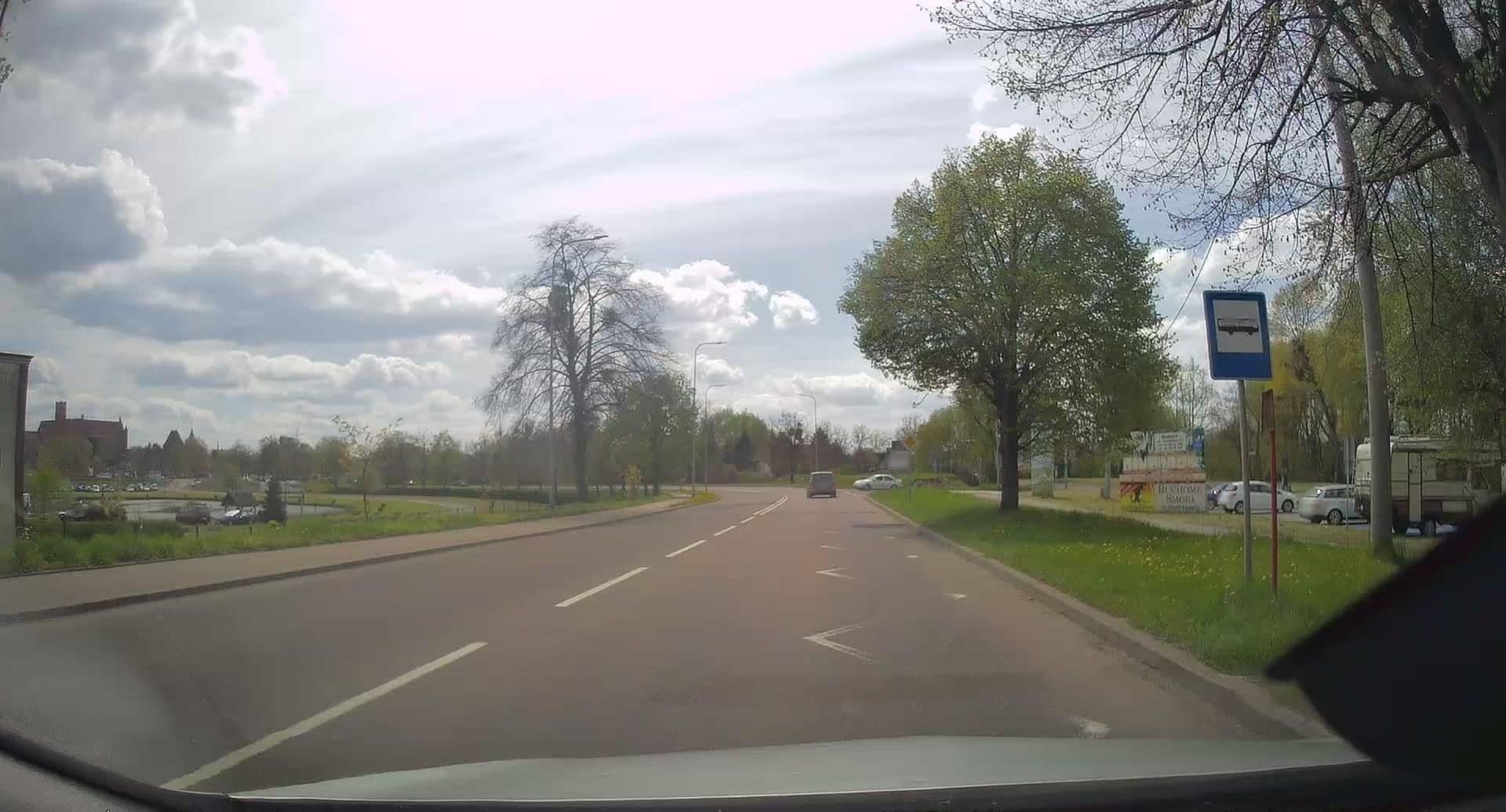 Street view near Magnolia Pokoje Gościnne, Malbork — © edc22 (CC BY-SA · Mapillary)