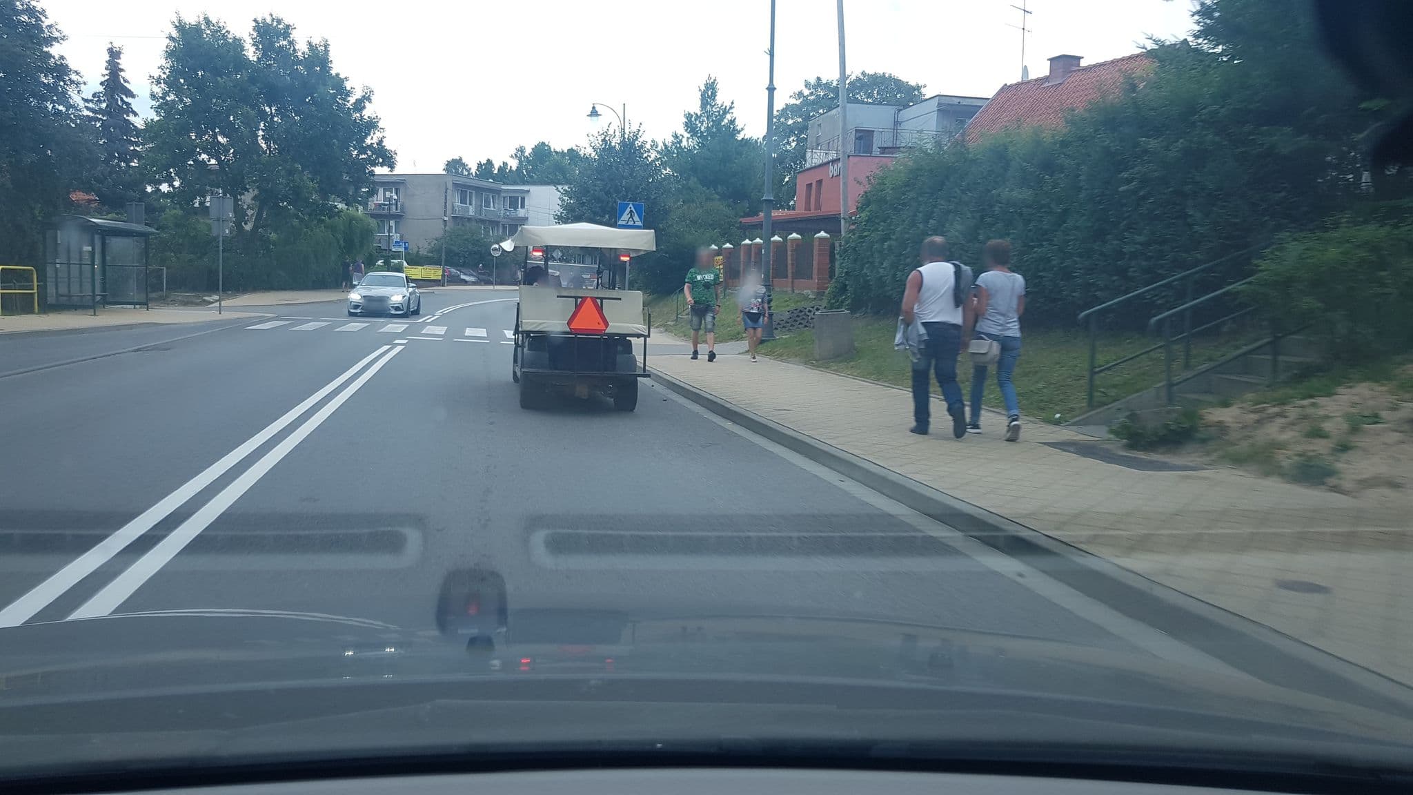 Street view near Laguna Pokoje, Krynica Morska — © kmajcher (CC BY-SA · Mapillary)