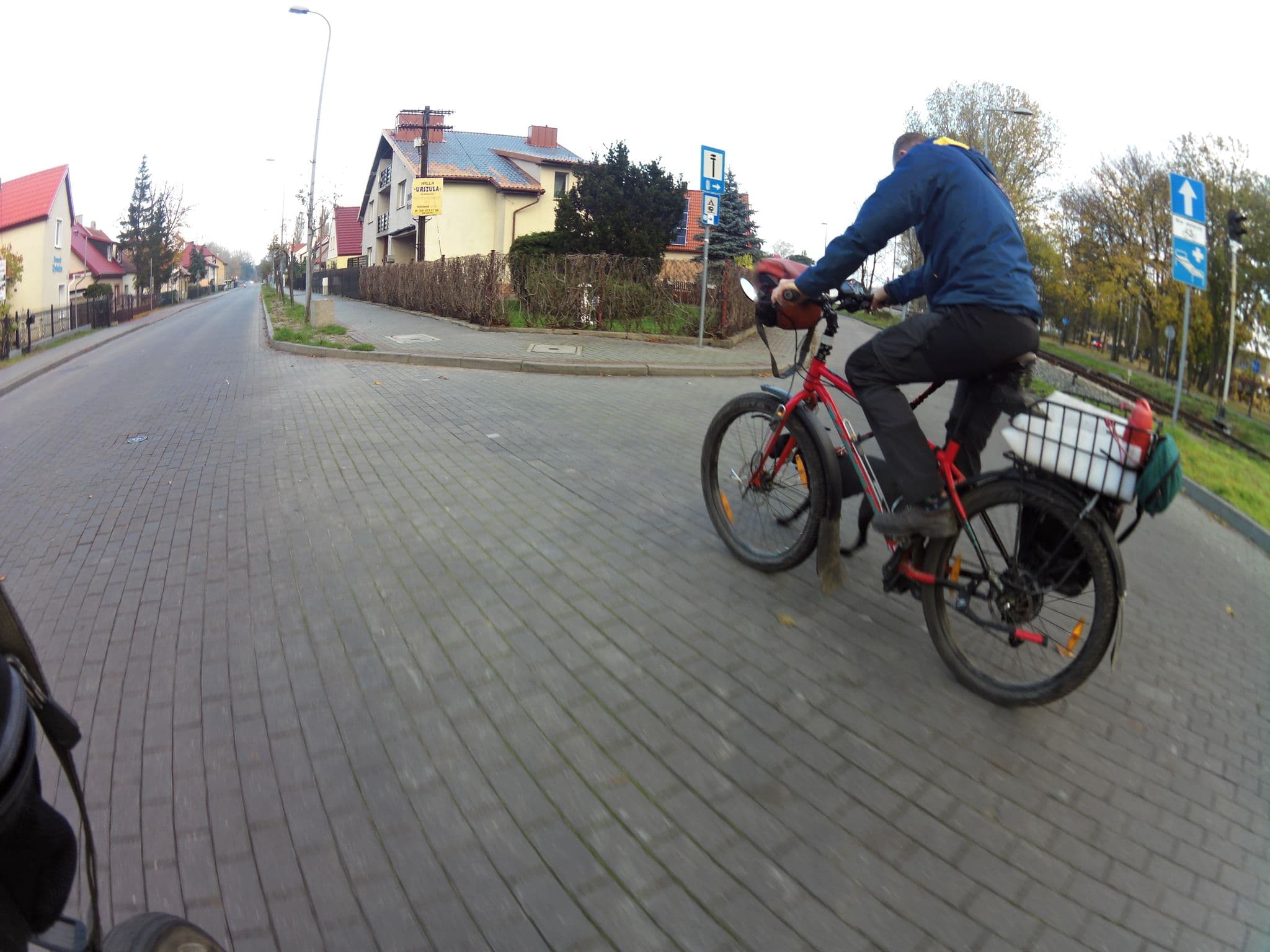 Street view near Budzisz Kazimierz. Wynajem pokoi, Hel — © masterofnoroad (CC BY-SA · Mapillary)