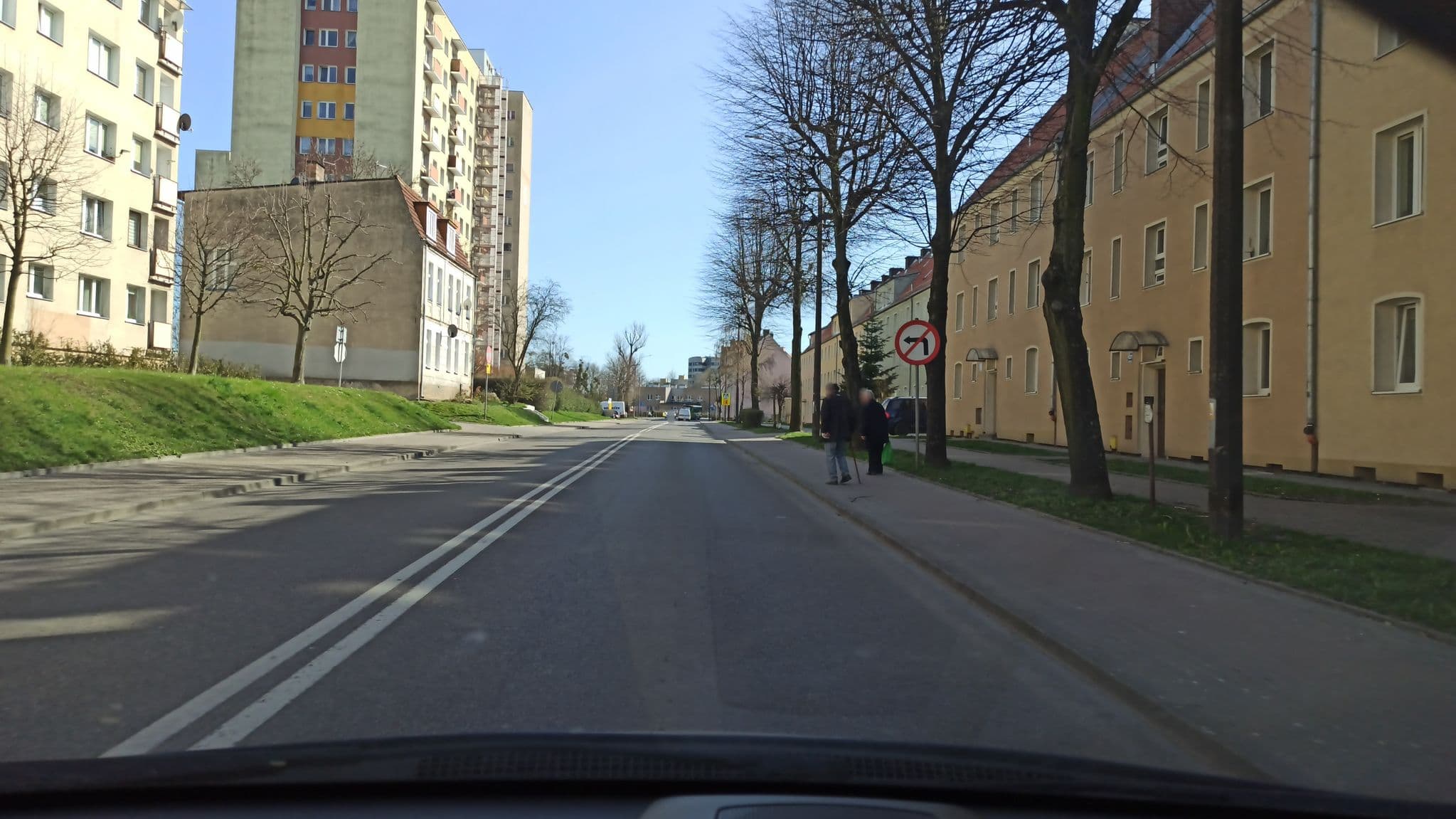 Street view near "Amber" Pokoje Gościnne Teresa Sienkiewicz, Elbląg — © marioxxx (CC BY-SA · Mapillary)
