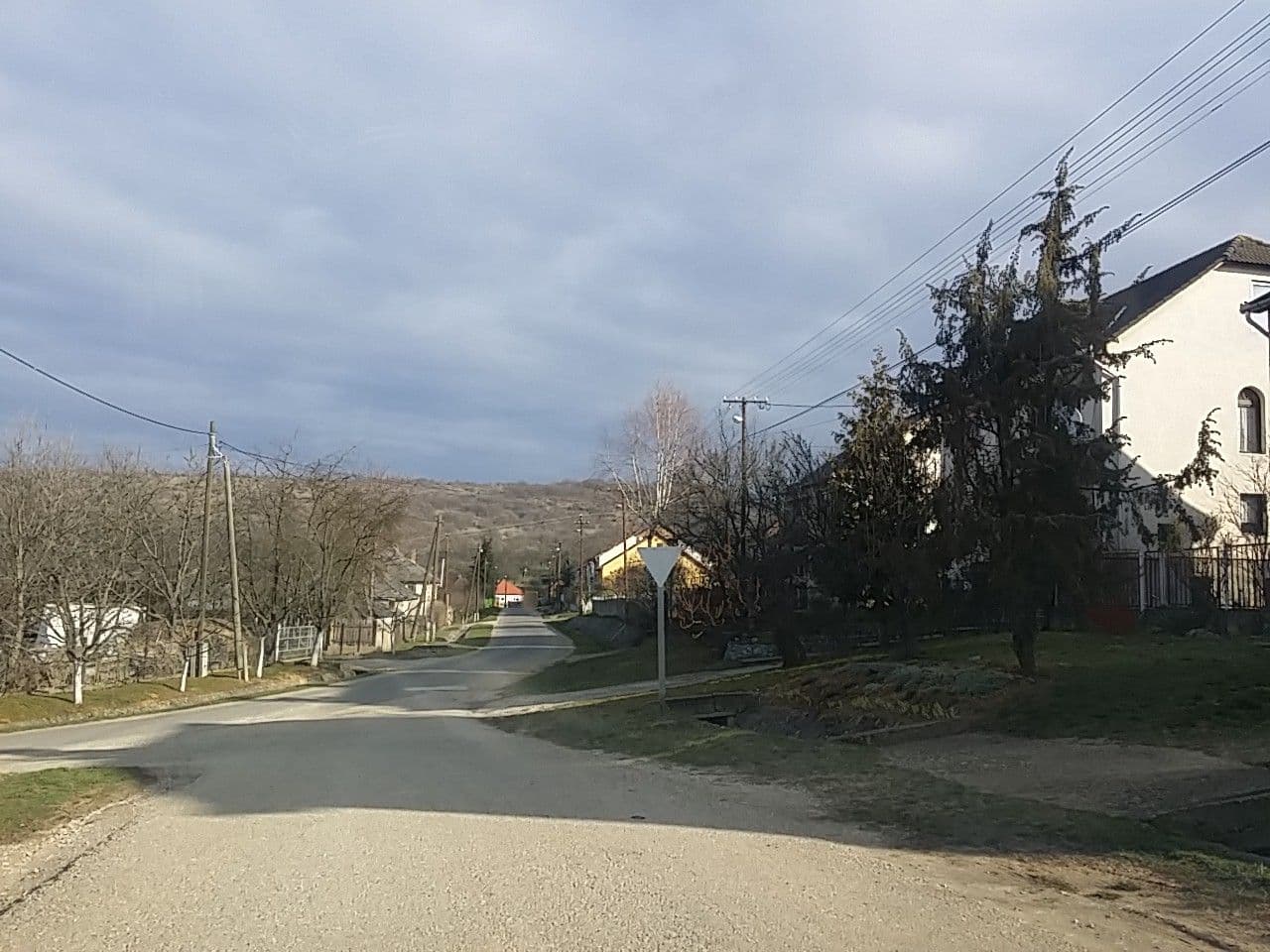 Street view near Boróka vendégház, Rudabánya — © utvonalfelmeresek (CC BY-SA · Mapillary)