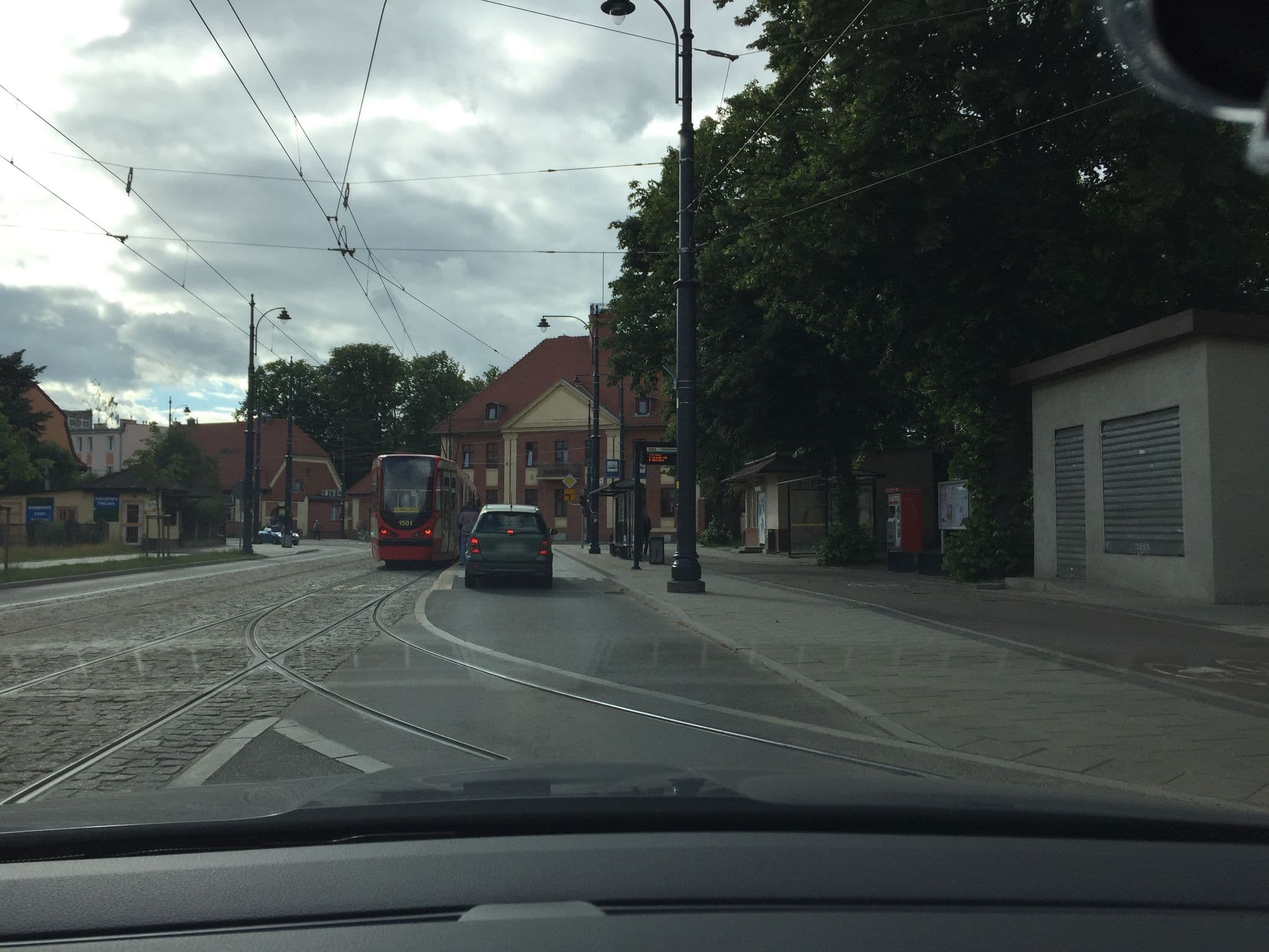 Street view near Hotel Dwor Kashmirov, Przeróbka — © atze777 (CC BY-SA · Mapillary)