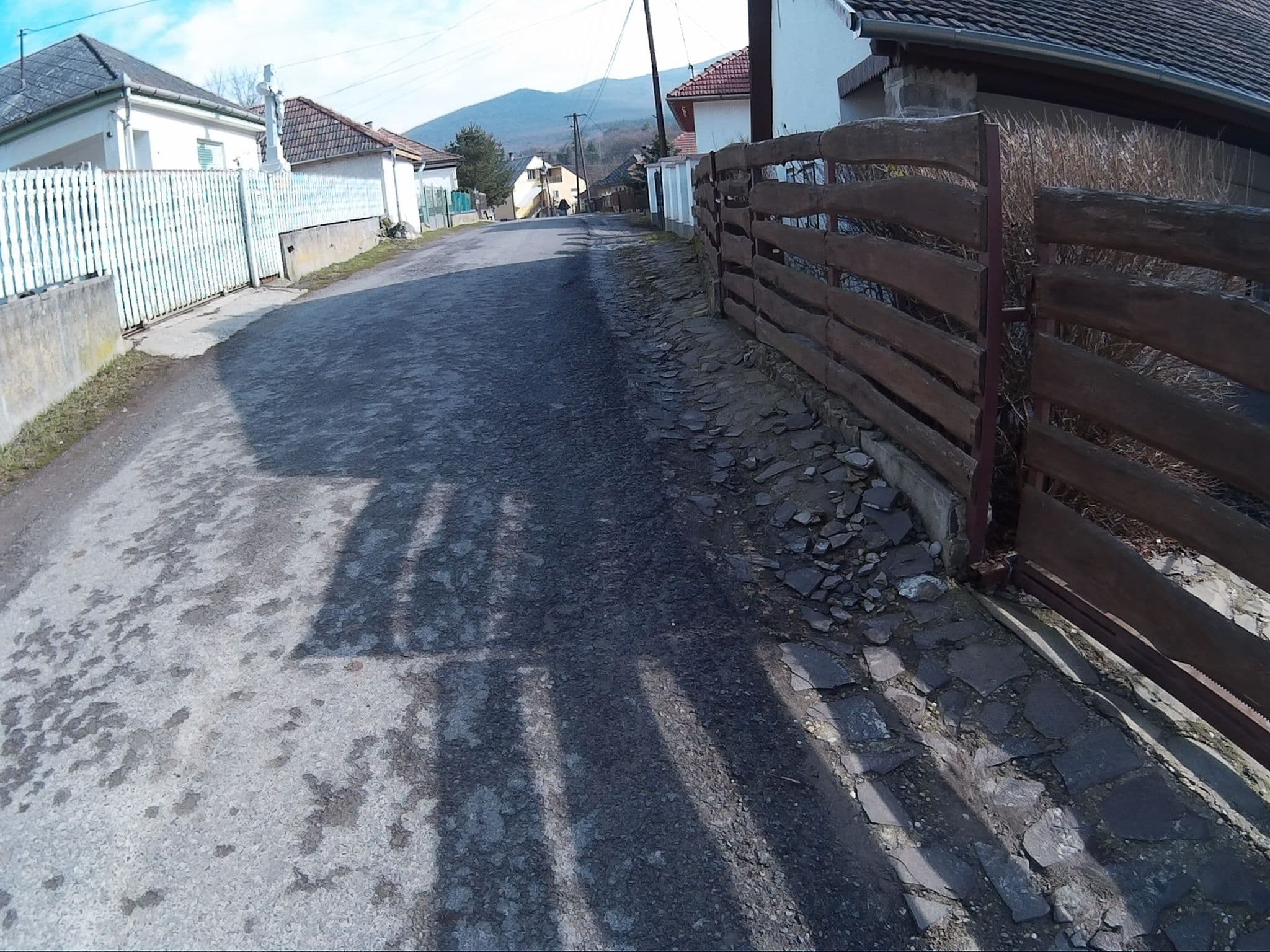 Street view near Tóhegy Vendégház, Abaújszántó — © heyjoe (CC BY-SA · Mapillary)