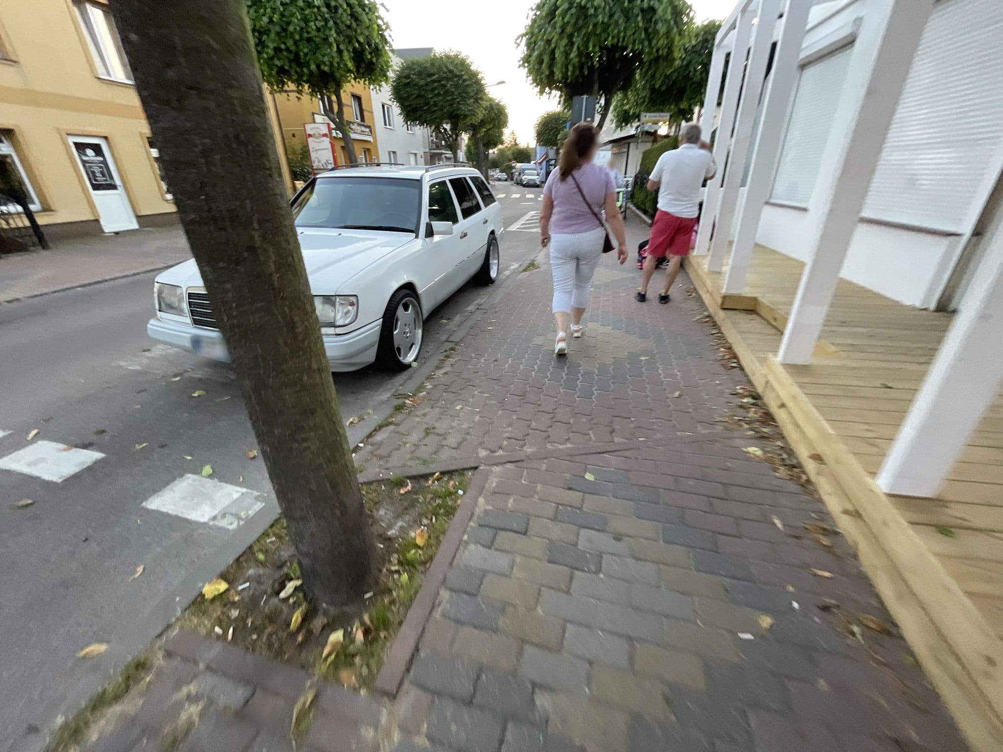 Street view near Krystyna Konkel Wynajem Pokoi, Jastarnia — © 4004 (CC BY-SA · Mapillary)