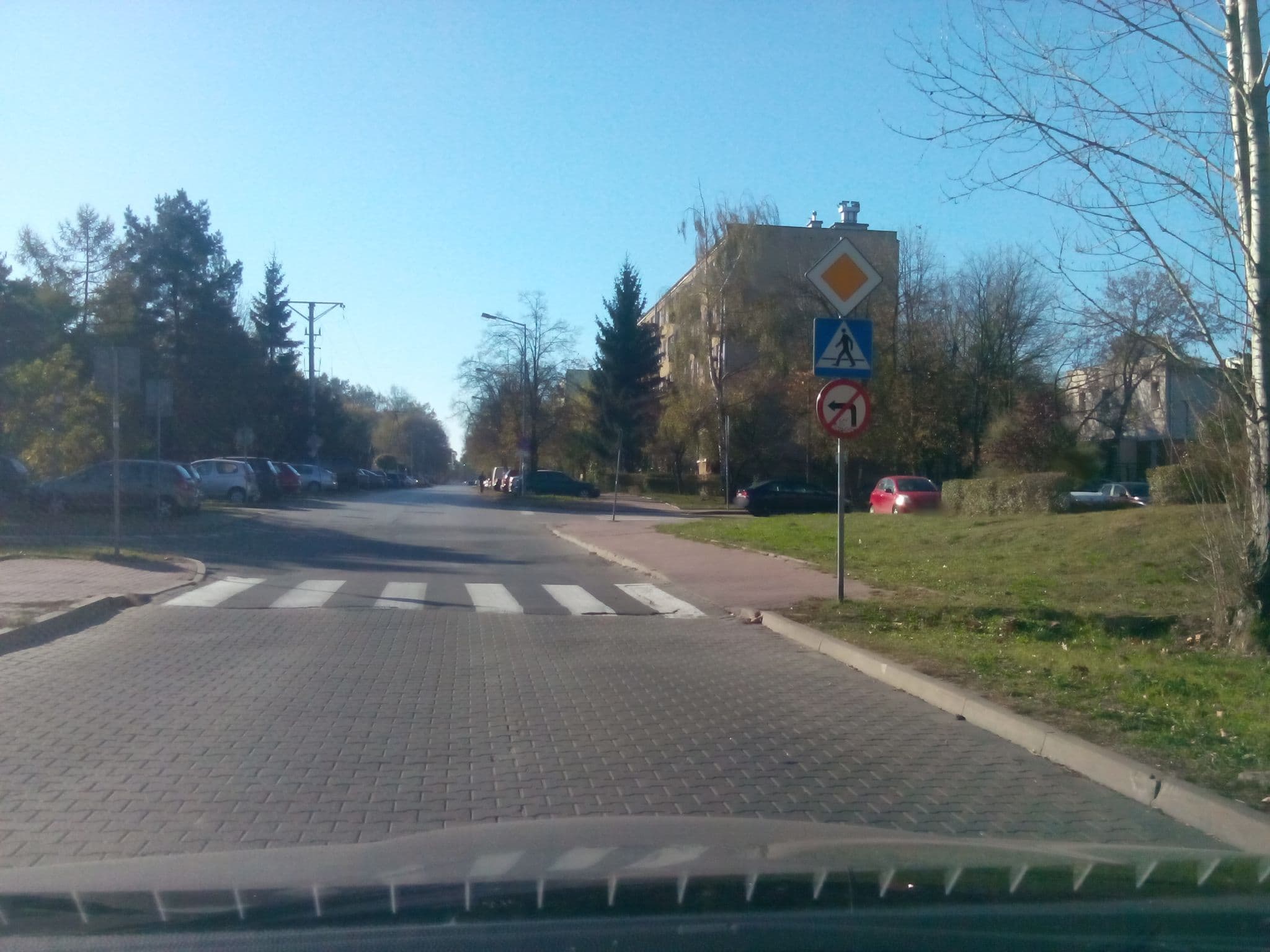 Street view near Jantar Ośrodek Wypoczynkowy Kazimierz Kajstura, Pruszków — © andmaj40 (CC BY-SA · Mapillary)