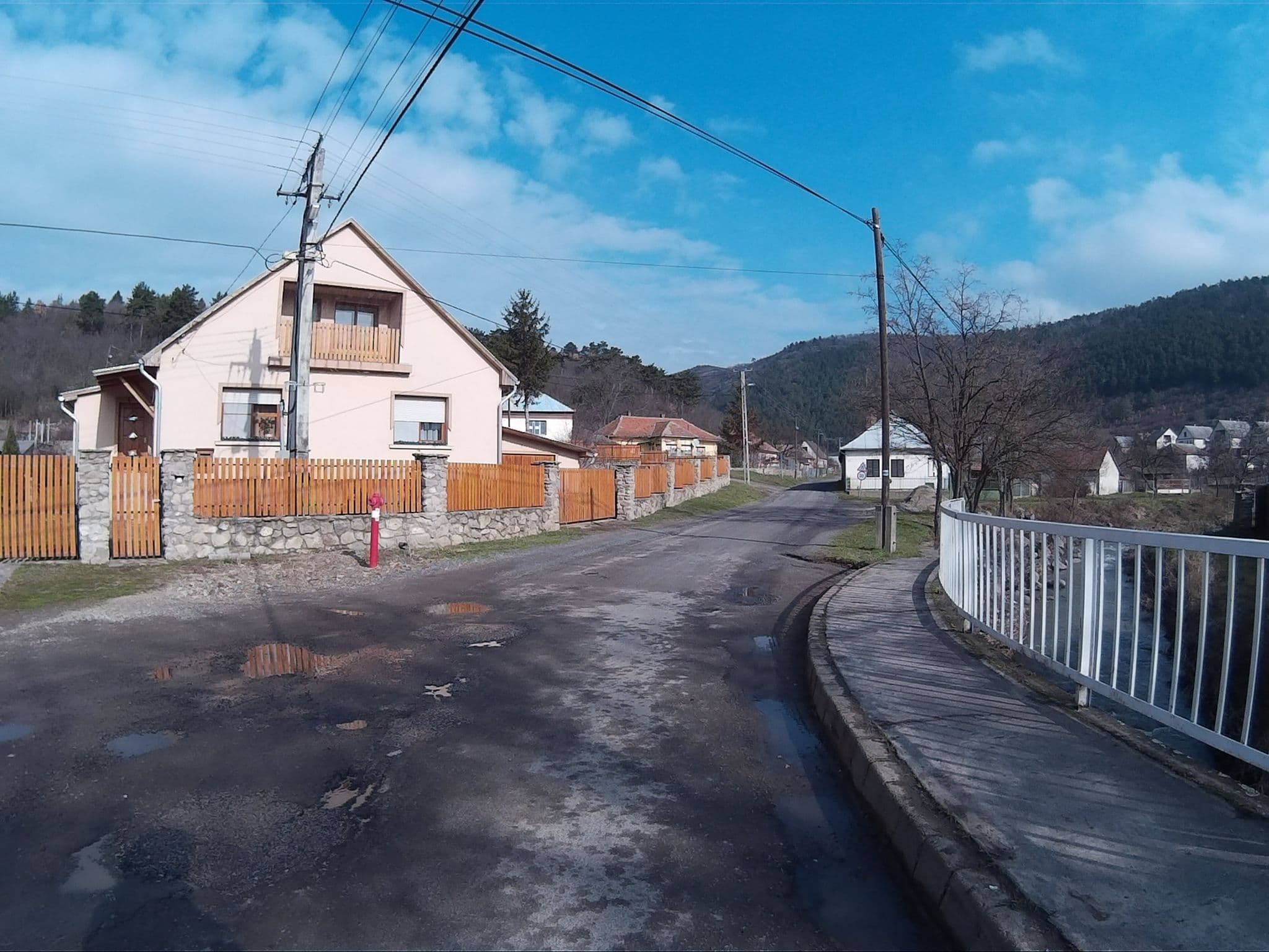 Street view near BoldogKőHáz, Abaújszántó — © heyjoe (CC BY-SA · Mapillary)