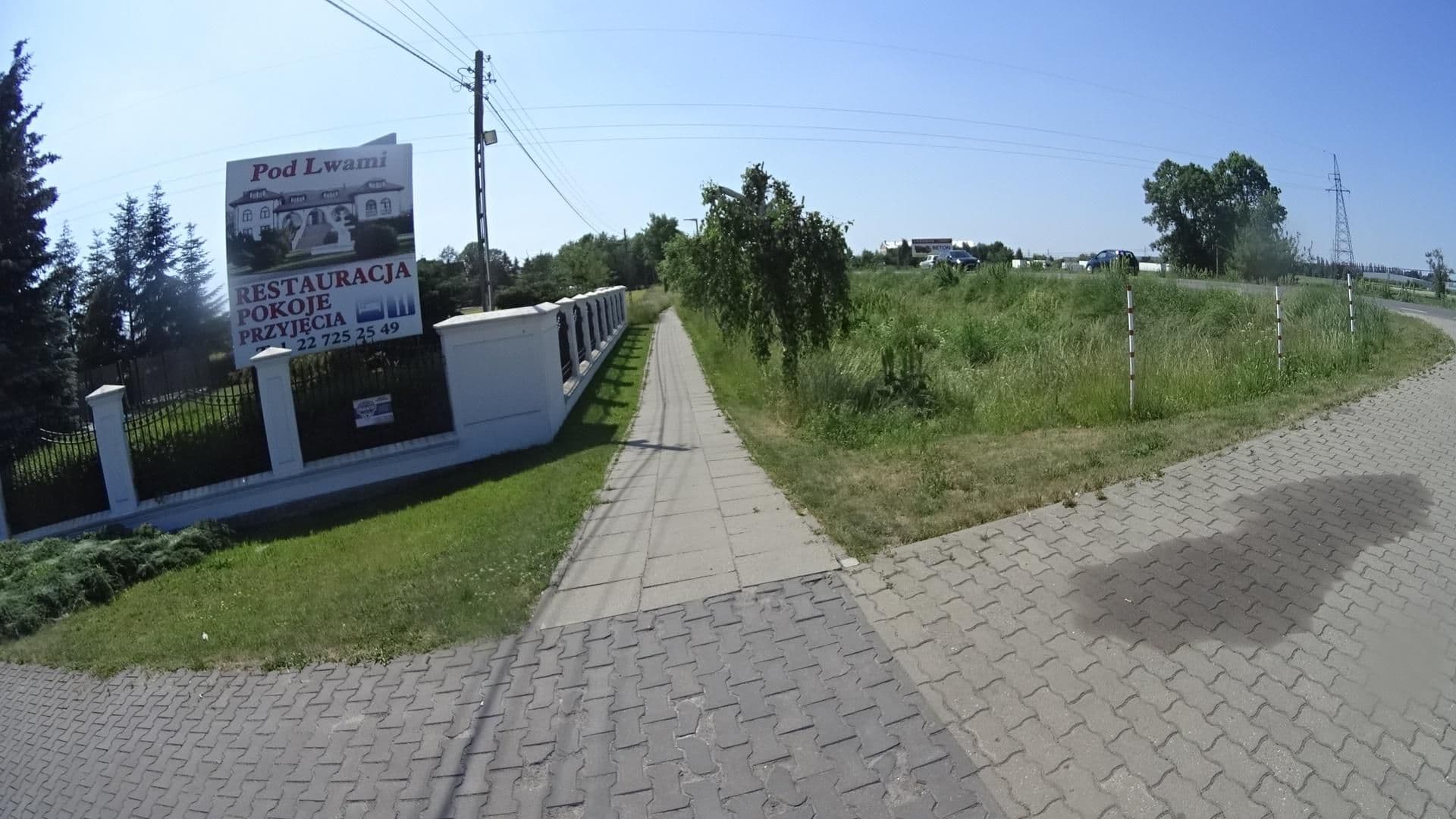Street view near Pod Lwami, Błonie — © awizonosz (CC BY-SA · Mapillary)