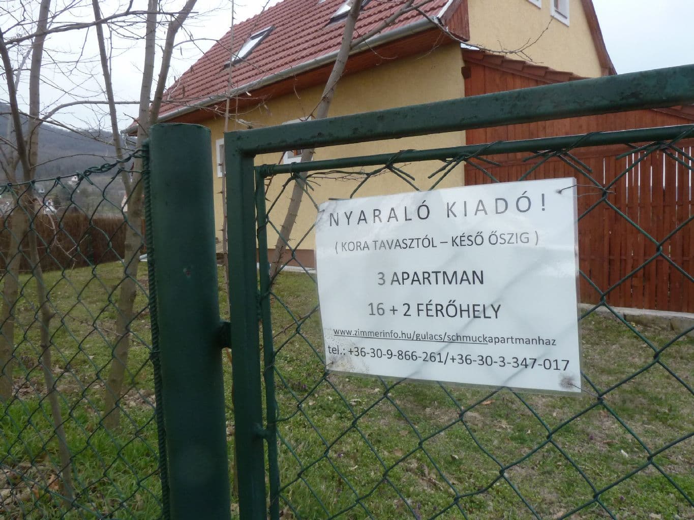 Street view near Schmuck apartmanház, Badacsonytomaj — © izsolt (CC BY-SA · Mapillary)