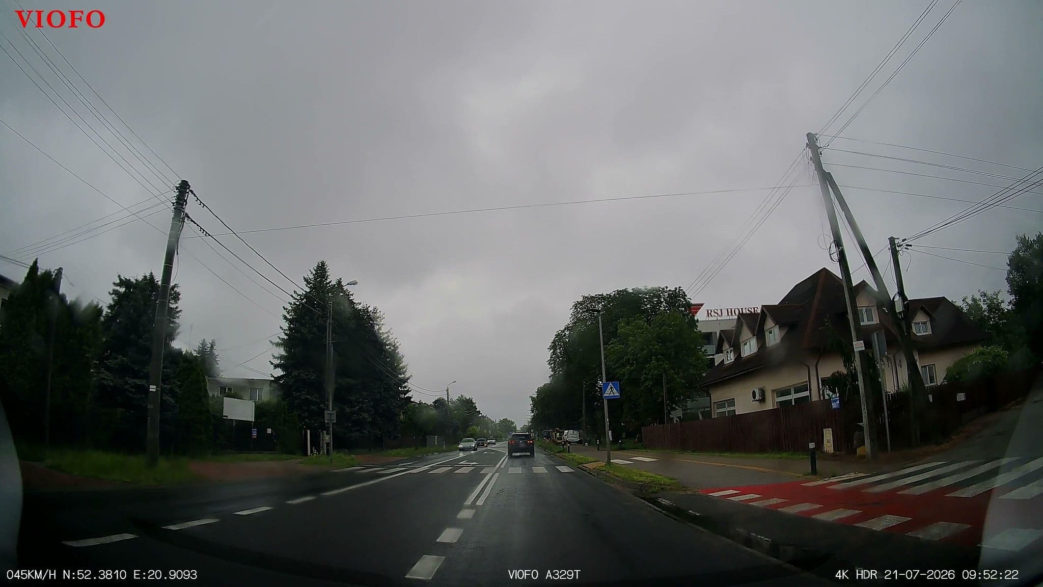 Street view near Jablonna Palace, Jabłonna — © Kaczor (CC BY-SA · Mapillary)