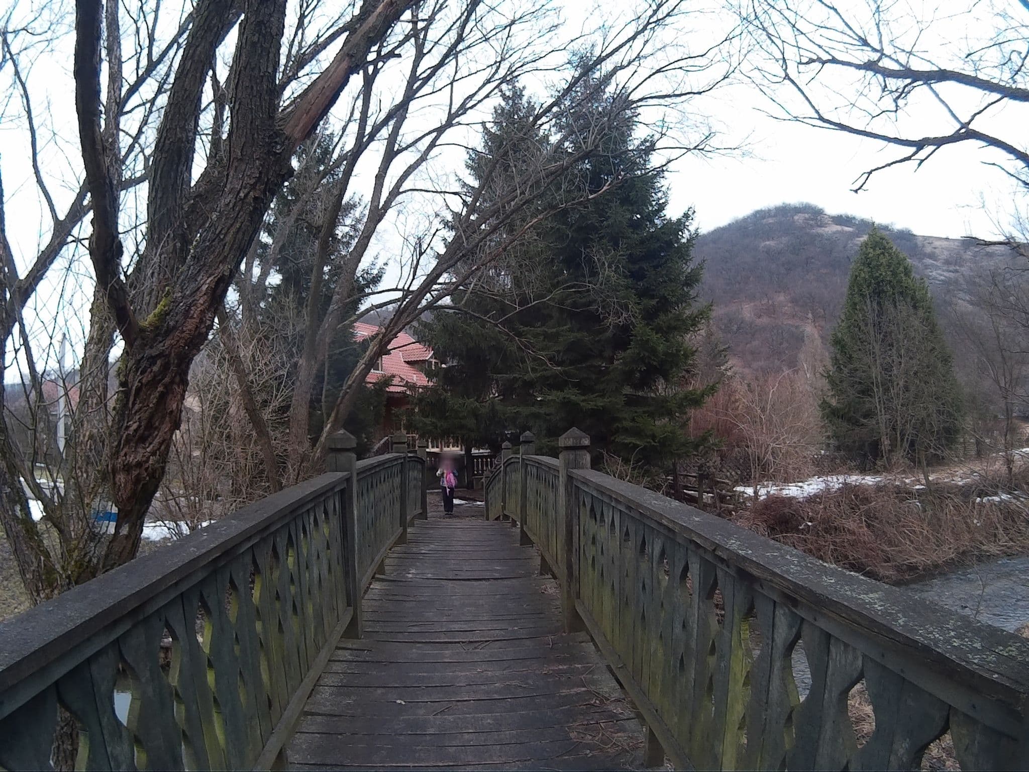 Street view near Upponyi Erdész vendégház, Dédestapolcsány — © heyjoe (CC BY-SA · Mapillary)