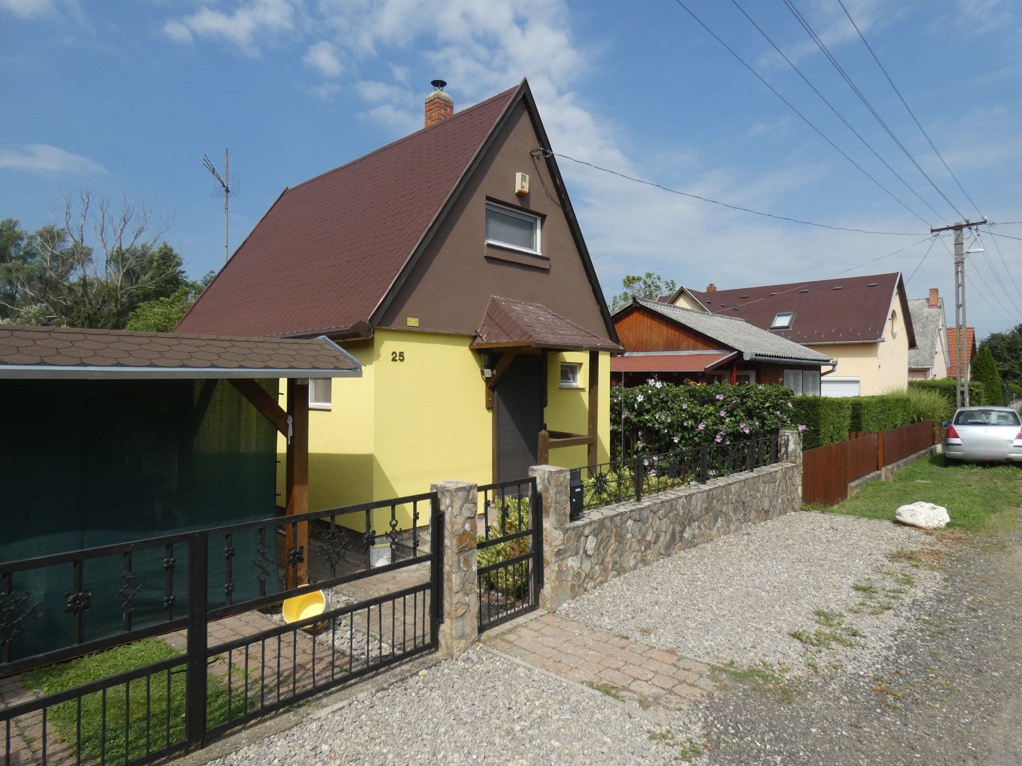 Street view near Liget Vendégház, Bükkösd — © utvonalfelmeresek (CC BY-SA · Mapillary)