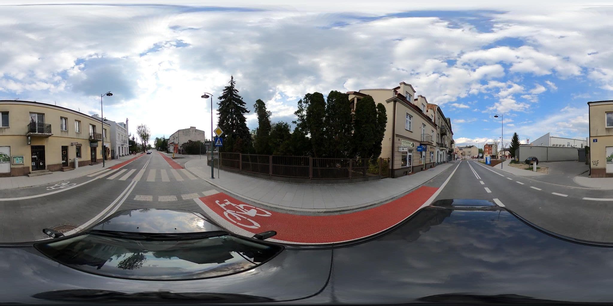 Street view near Elit Tours Podróże Last Minute S.C., Piaseczno — © inwazjamb (CC BY-SA · Mapillary)