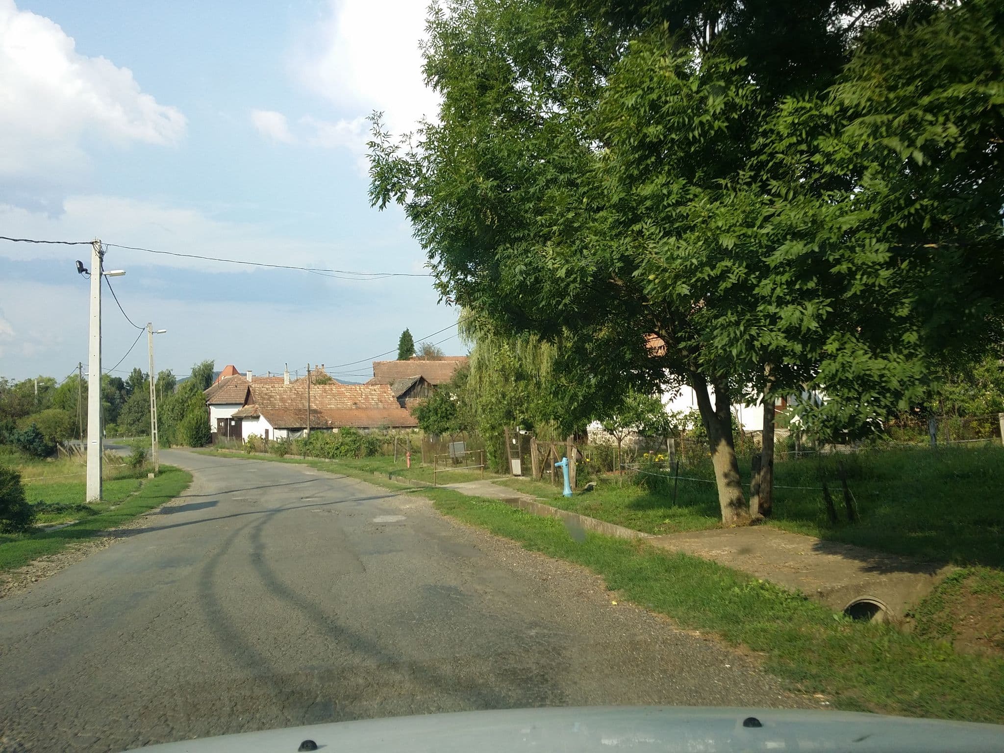 Street view near Szekeres vendégház, Ecseg — © utvonalfelmeresek (CC BY-SA · Mapillary)