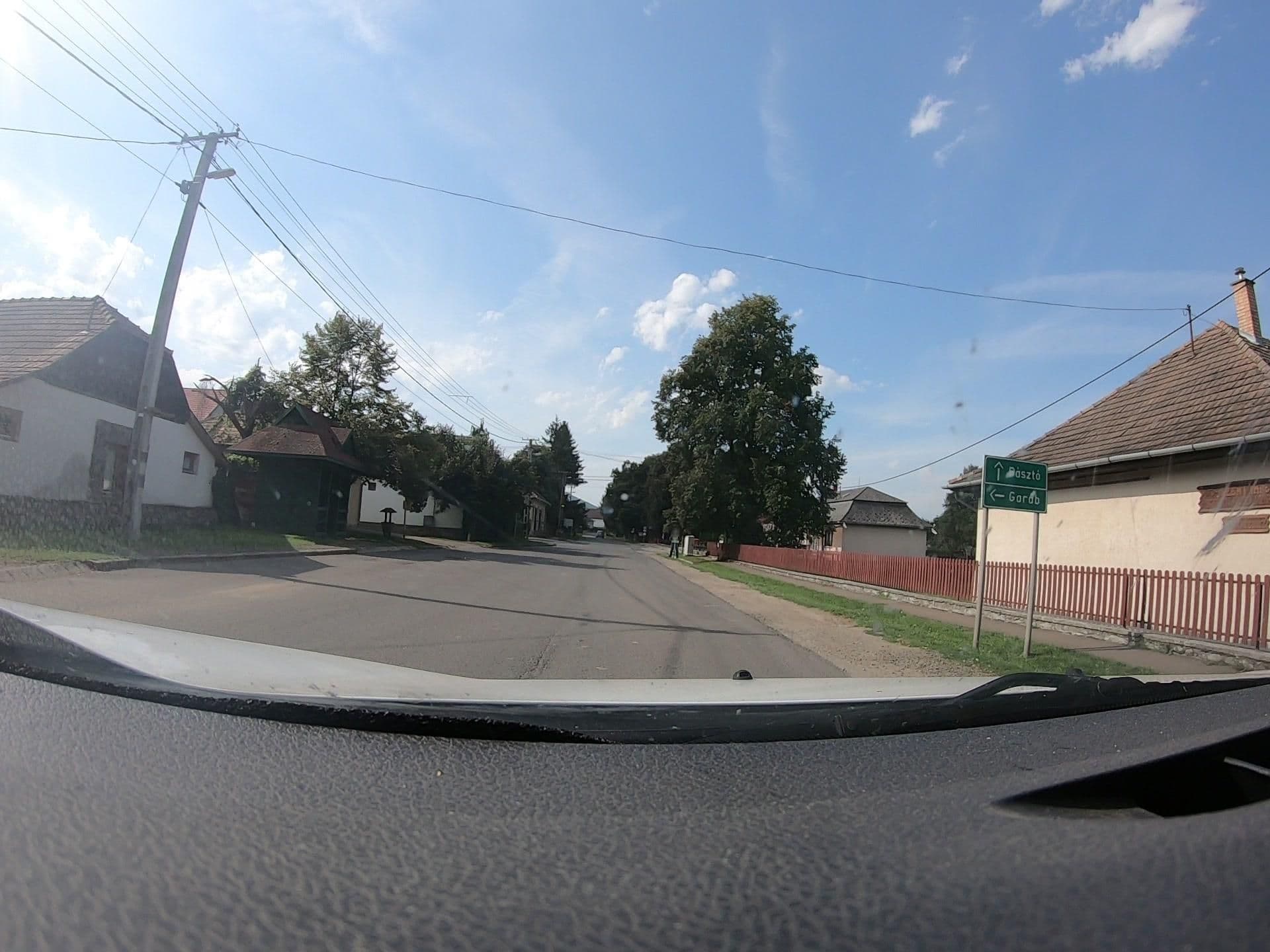 Street view near Szent Imre-kápolna, Ecseg — © vst (CC BY-SA · Mapillary)