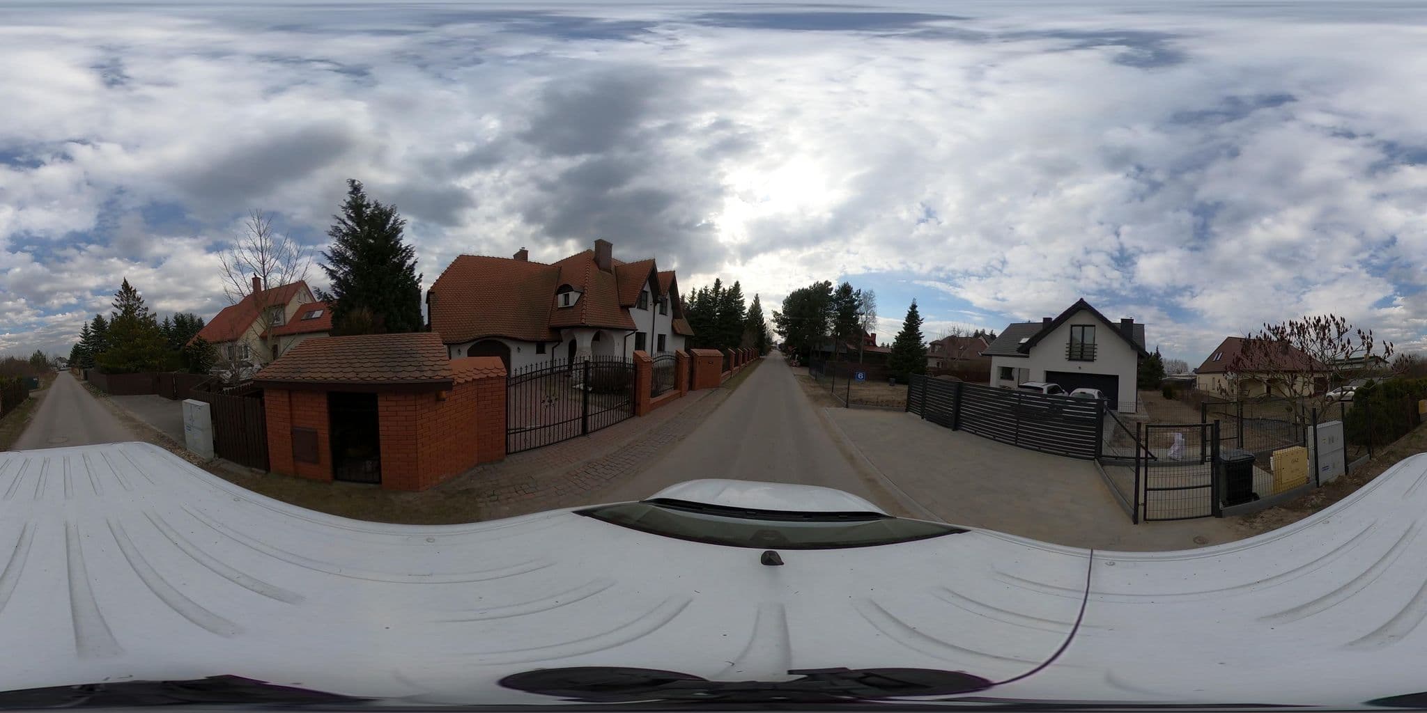 Street view near Piotr Piasecki, Zalesie Górne — © inwazjamb (CC BY-SA · Mapillary)