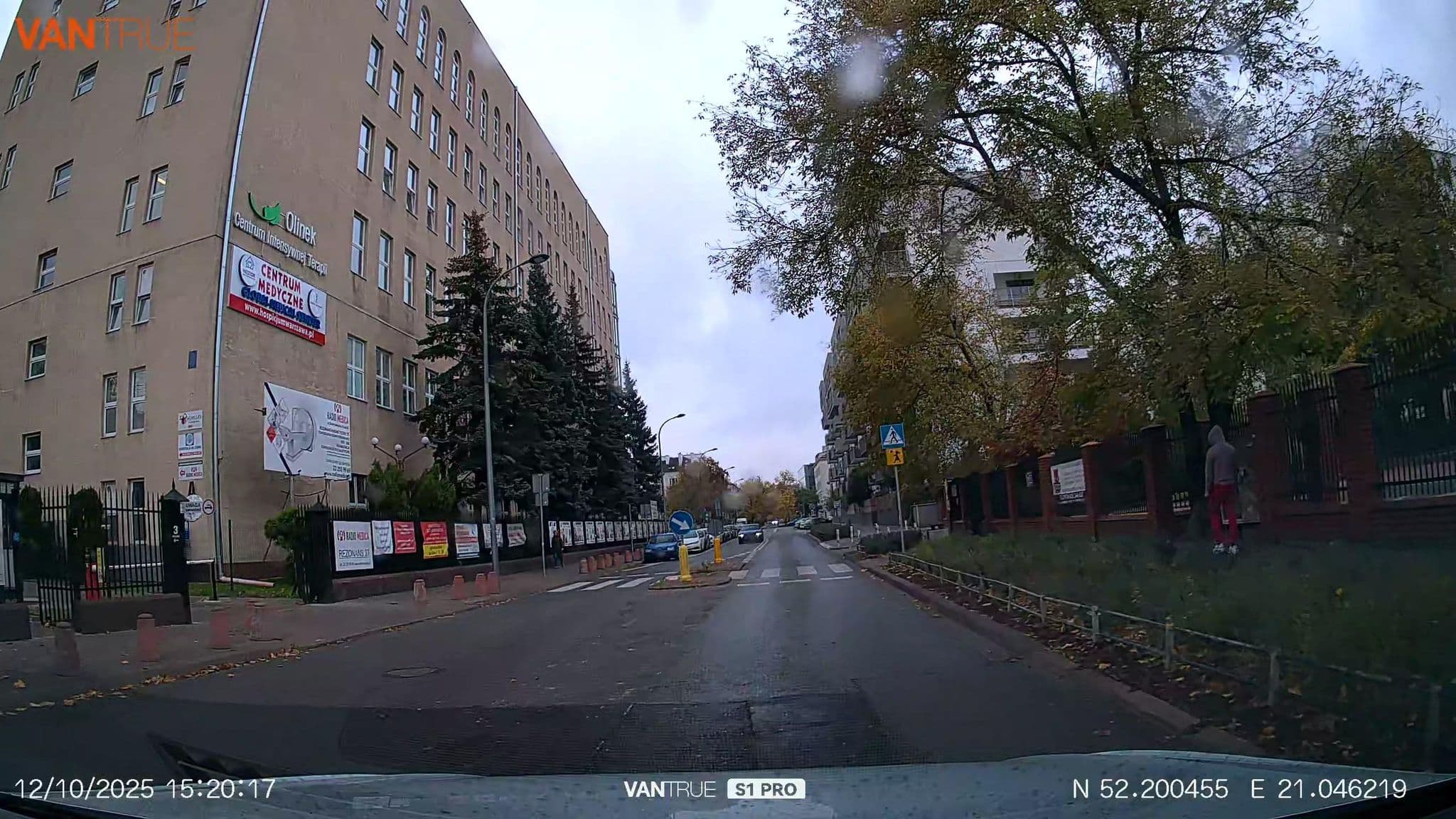 Street view near Room 104, Mokotów — © Driven2574 (CC BY-SA · Mapillary)
