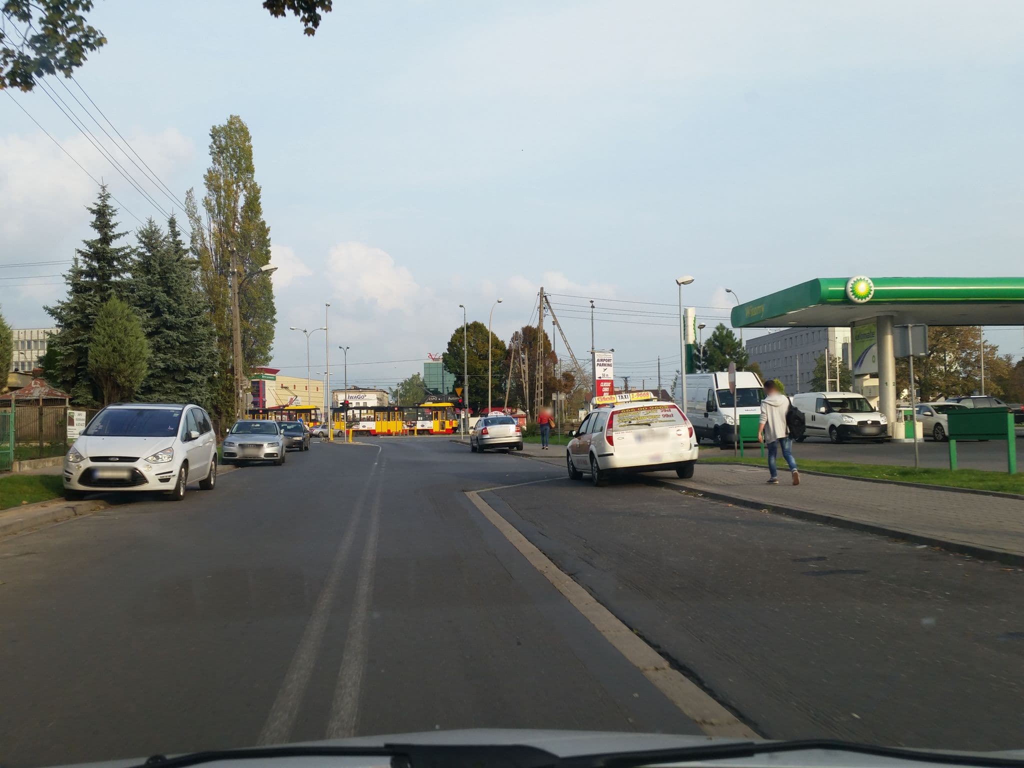 Street view near Club Hostel, Włochy — © wantsky (CC BY-SA · Mapillary)