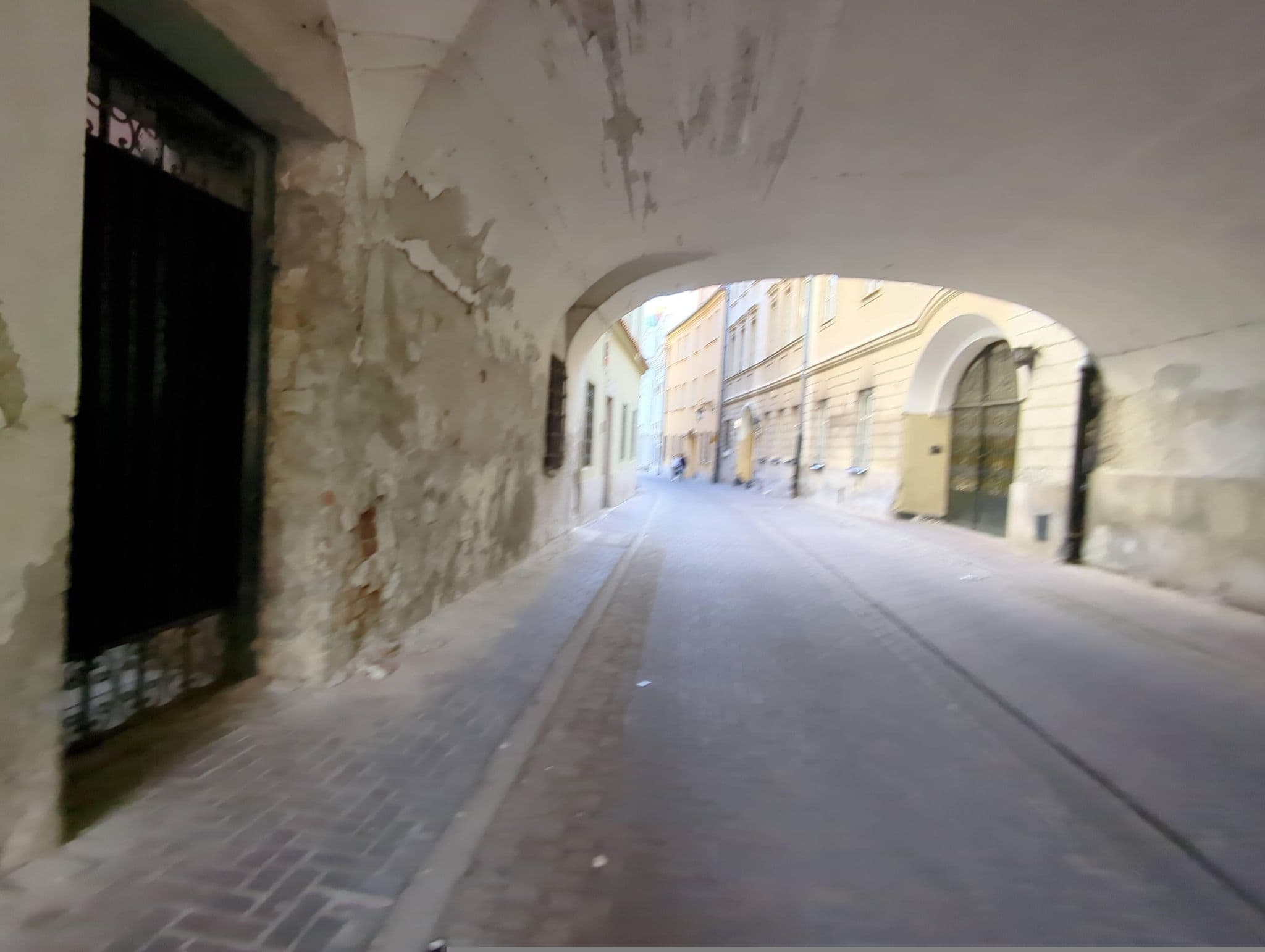 Street view near INApartments Monroe, Warsaw — © miguel_andrade (CC BY-SA · Mapillary)