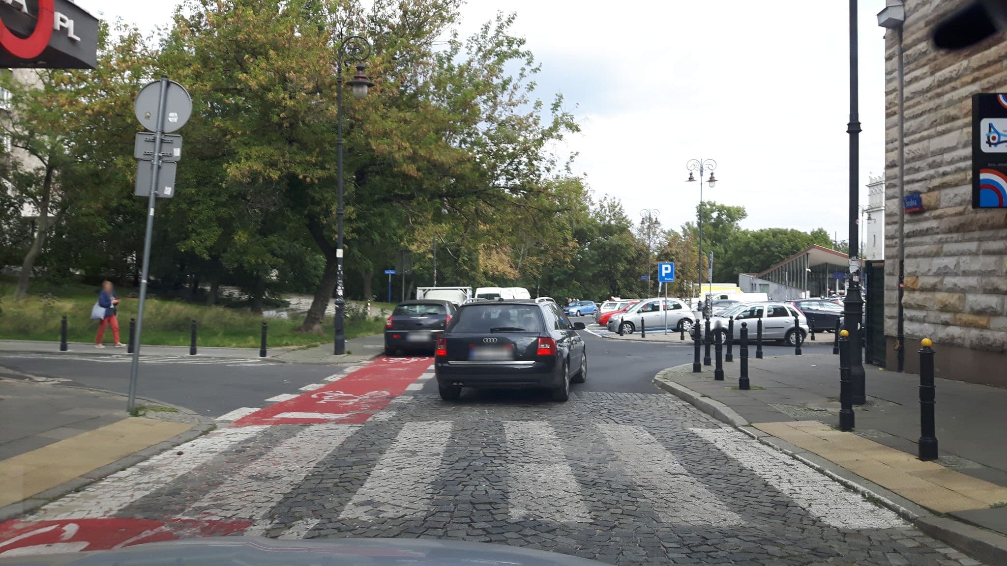 Street view near Apartment4You Centrum 1, Śródmieście — © andpol_2288 (CC BY-SA · Mapillary)