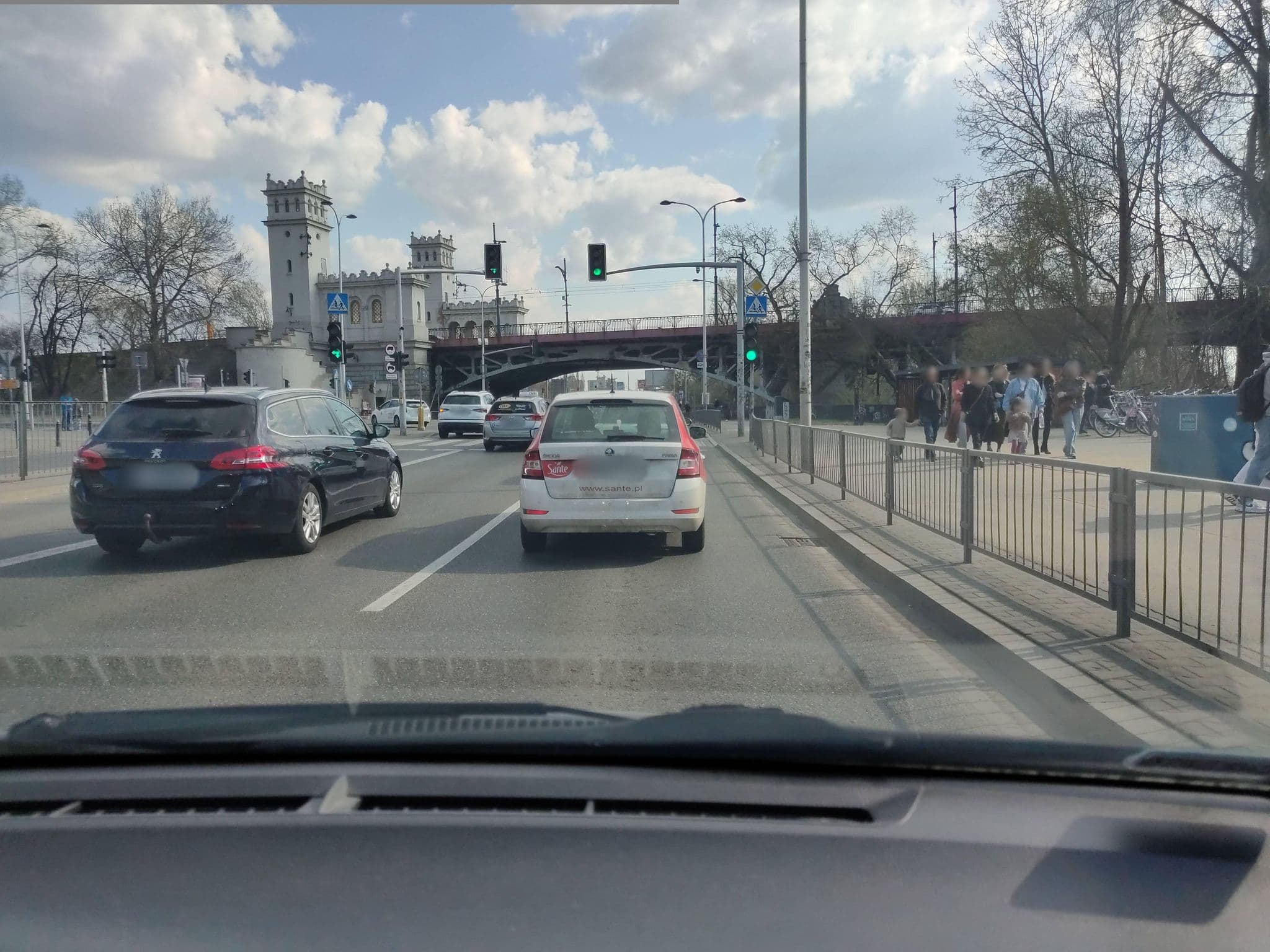 Street view near Mostel, Praga Północ — © GanderPL (CC BY-SA · Mapillary)