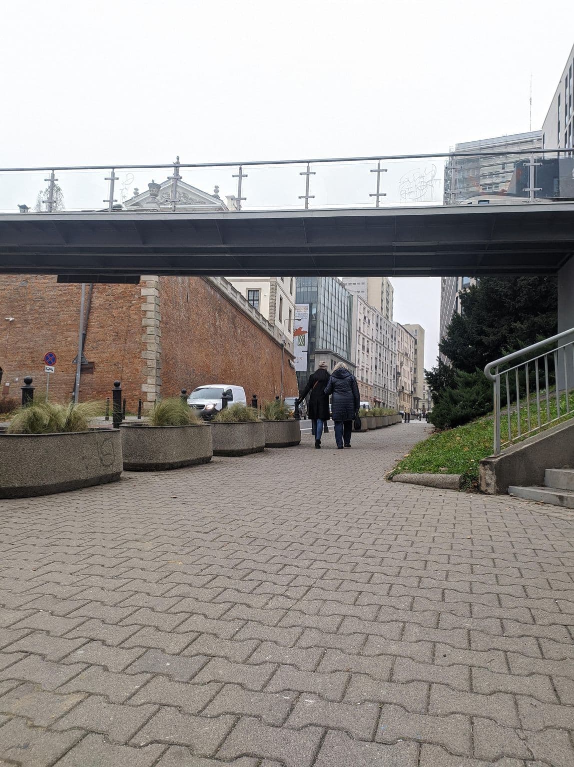 Street view near Apartament Pauza, Śródmieście — © fantoment (CC BY-SA · Mapillary)