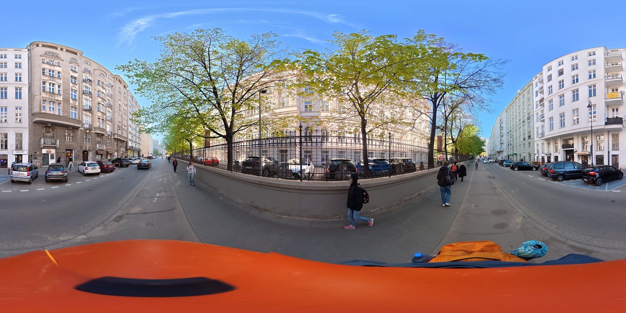 Street view near oompH Koszyki Luxurious Apartments, Warsaw — © awizonosz (CC BY-SA · Mapillary)