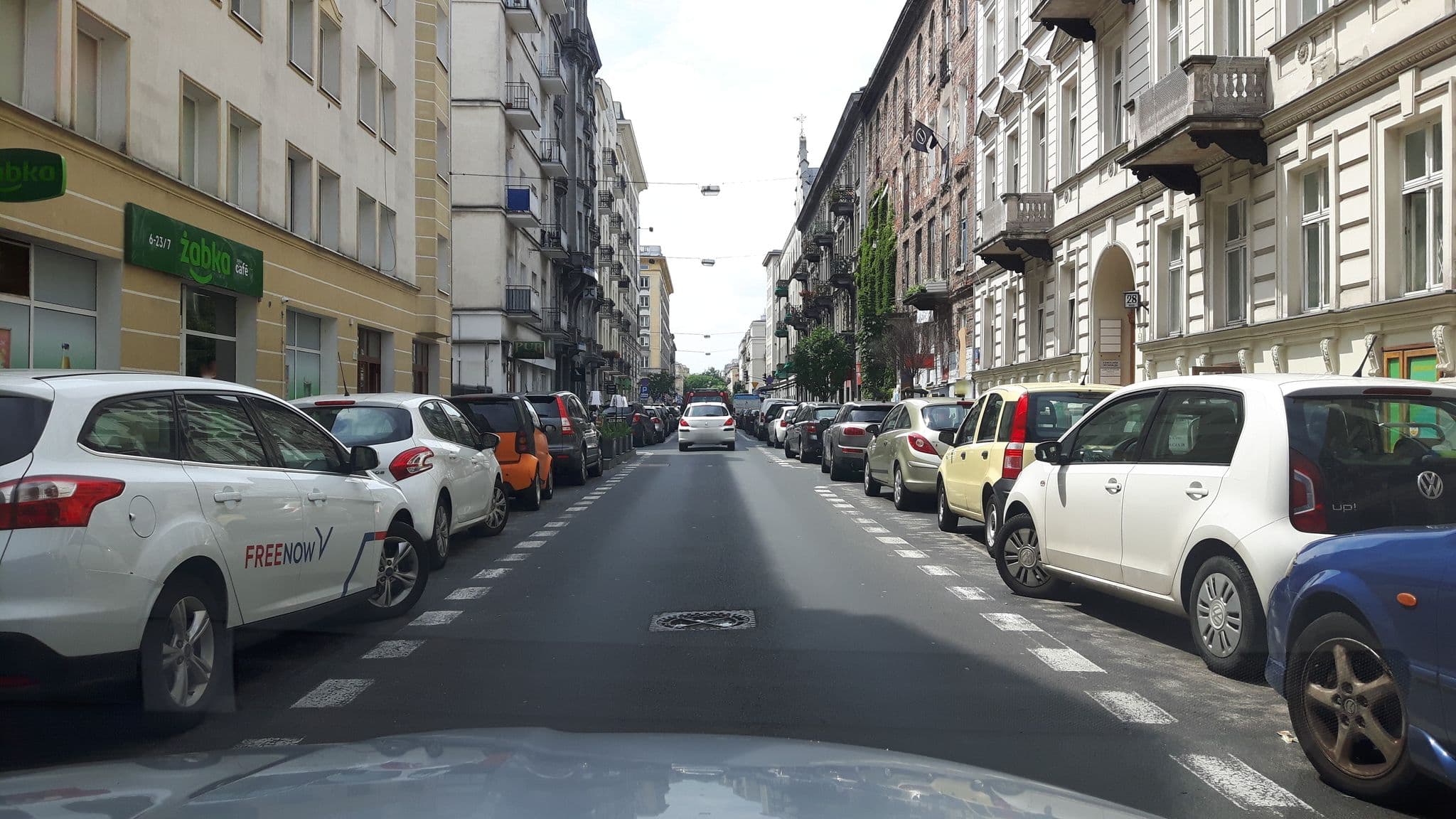 Street view near Fryderyk Apartments, Śródmieście — © andpol_2288 (CC BY-SA · Mapillary)