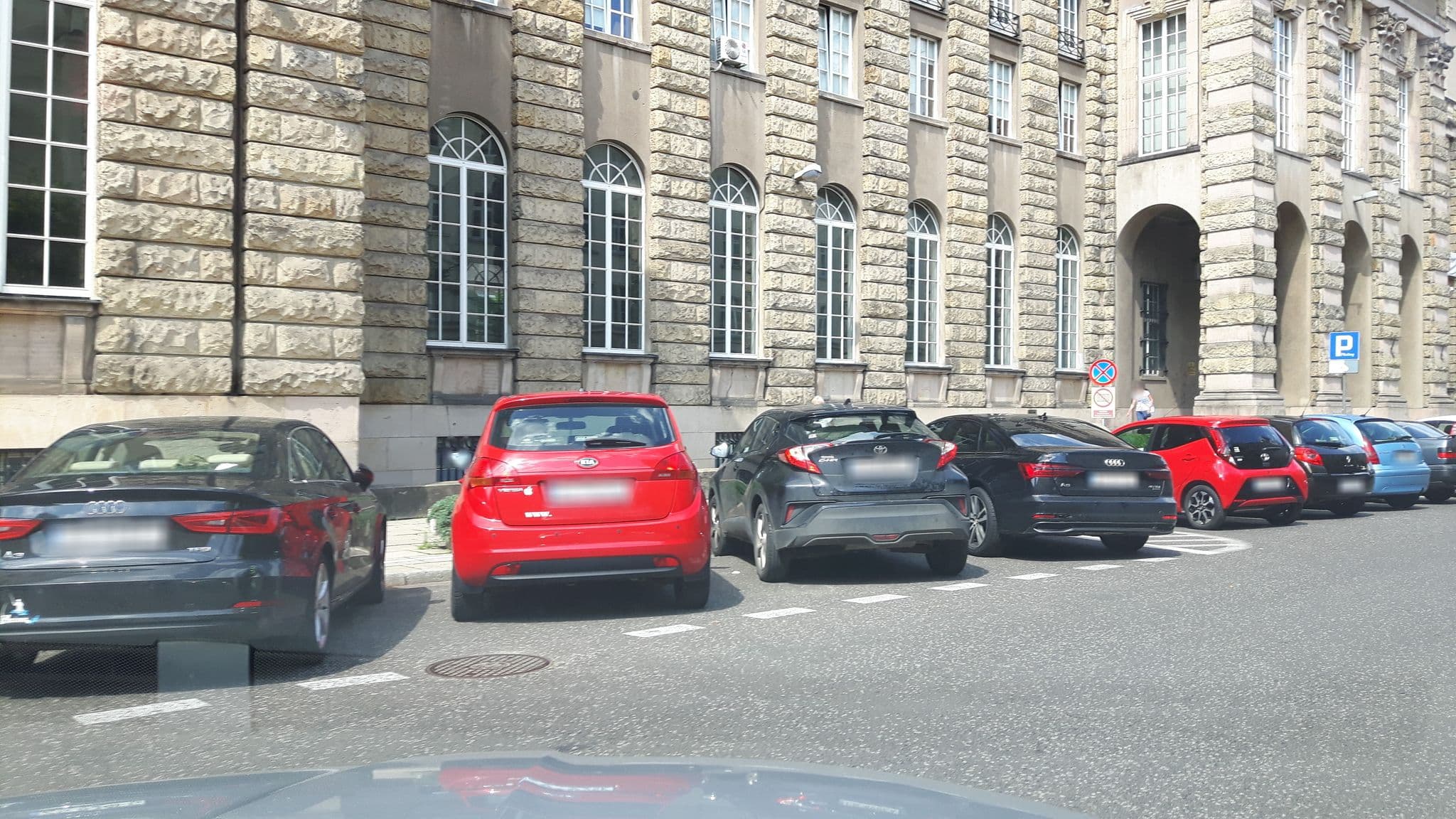 Street view near Hotele Kościelisko Sp. z o.o., Warsaw — © andpol_2288 (CC BY-SA · Mapillary)