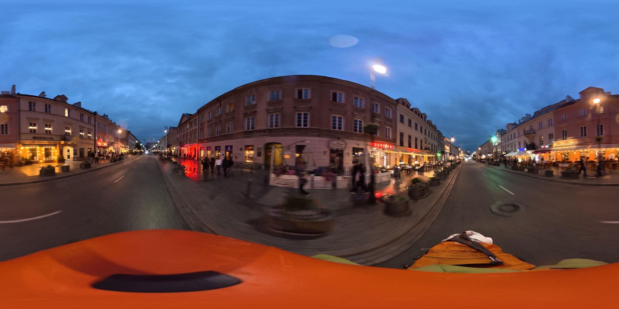 Street view near "UNO QESTO" Sp. z o.o., Śródmieście — © awizonosz (CC BY-SA · Mapillary)