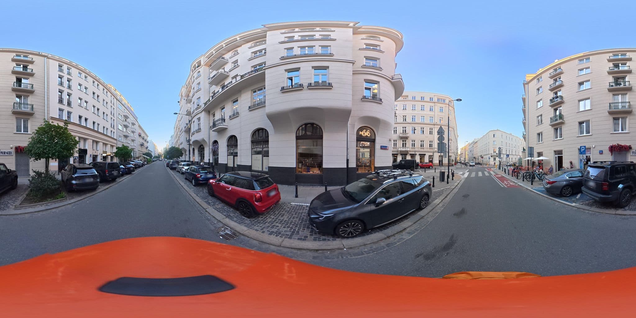 Street view near Pałace Polskie Sp. z o.o., Śródmieście — © awizonosz (CC BY-SA · Mapillary)
