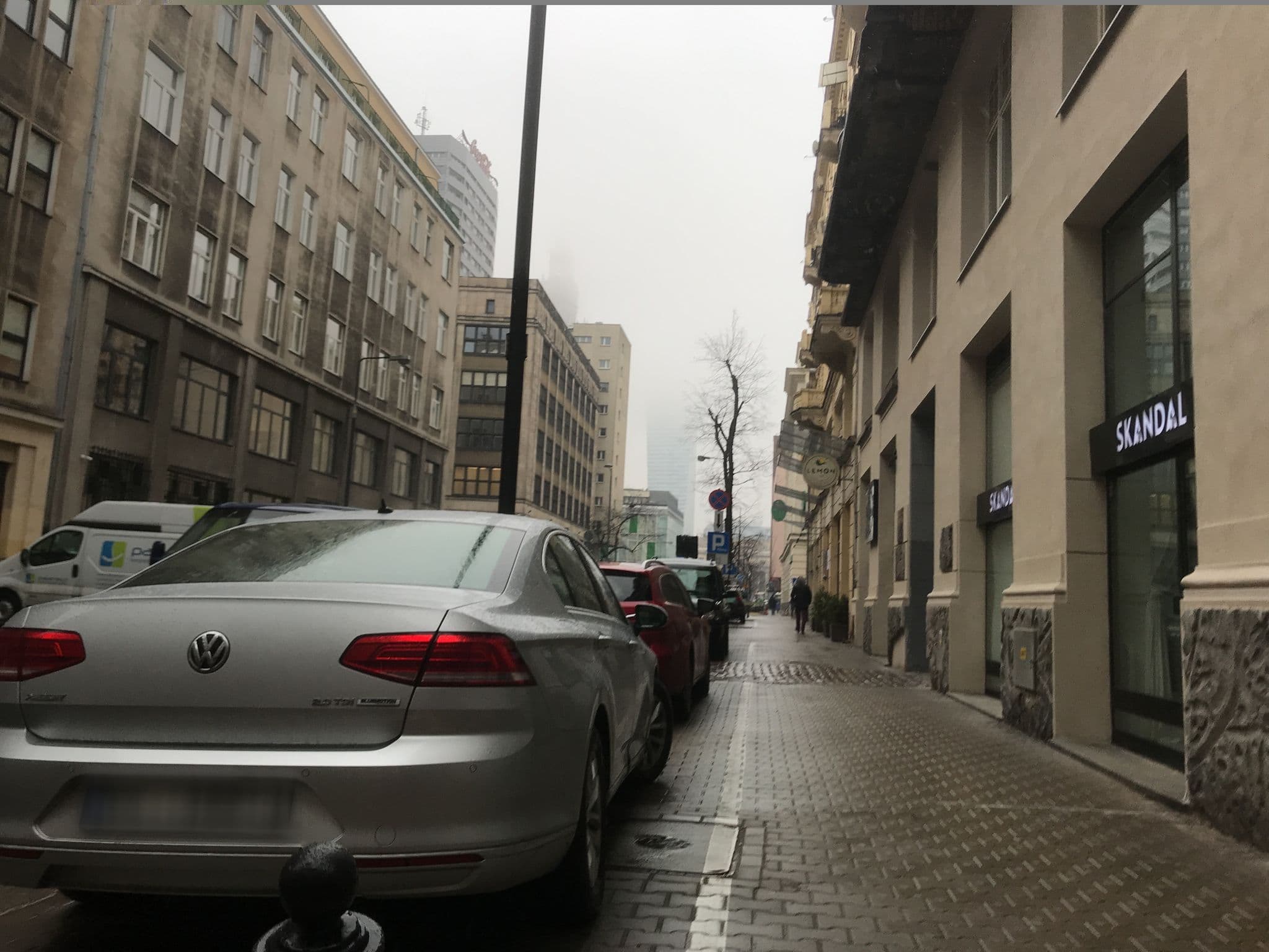 Street view near Y Slaweka, Warsaw — © miguel_andrade (CC BY-SA · Mapillary)