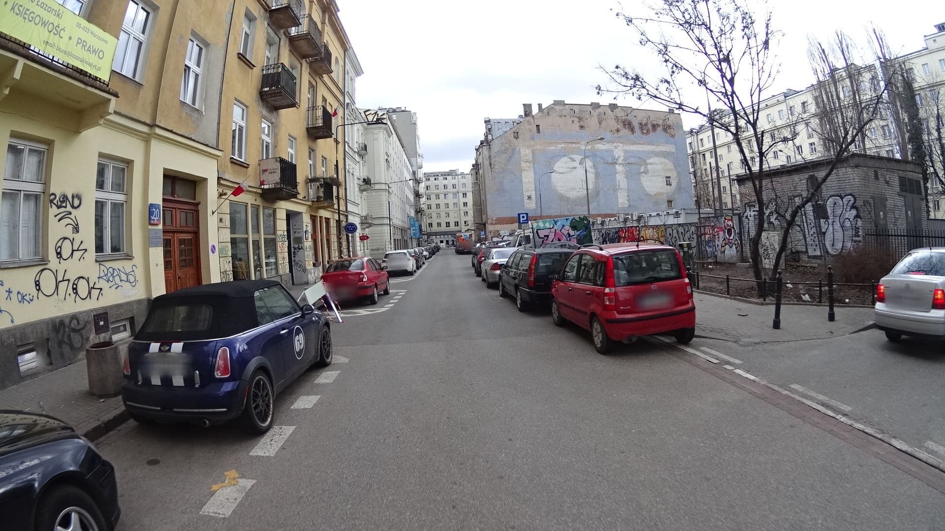 Street view near Apartamenty Marshal, Śródmieście — © awizonosz (CC BY-SA · Mapillary)