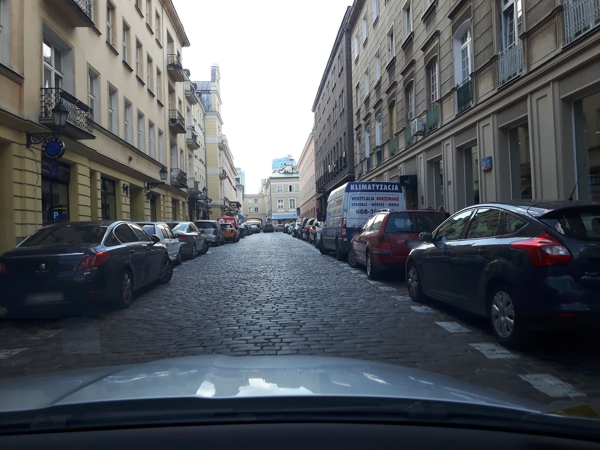Street view near "Grisard" Sp. z o.o., Śródmieście — © andpol_2288 (CC BY-SA · Mapillary)