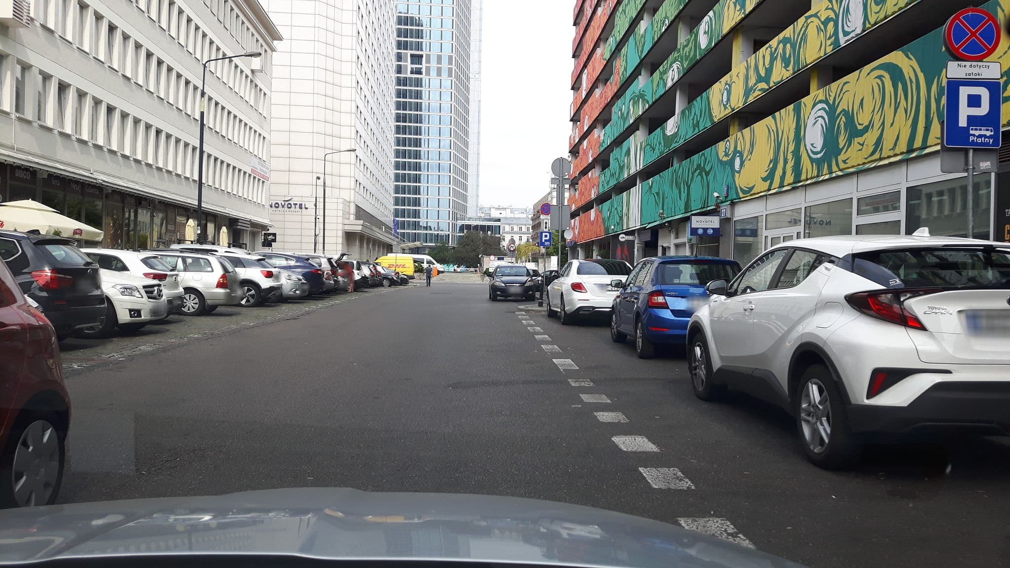 Street view near Jump In / Warsaw Delights, Śródmieście — © andpol_2288 (CC BY-SA · Mapillary)